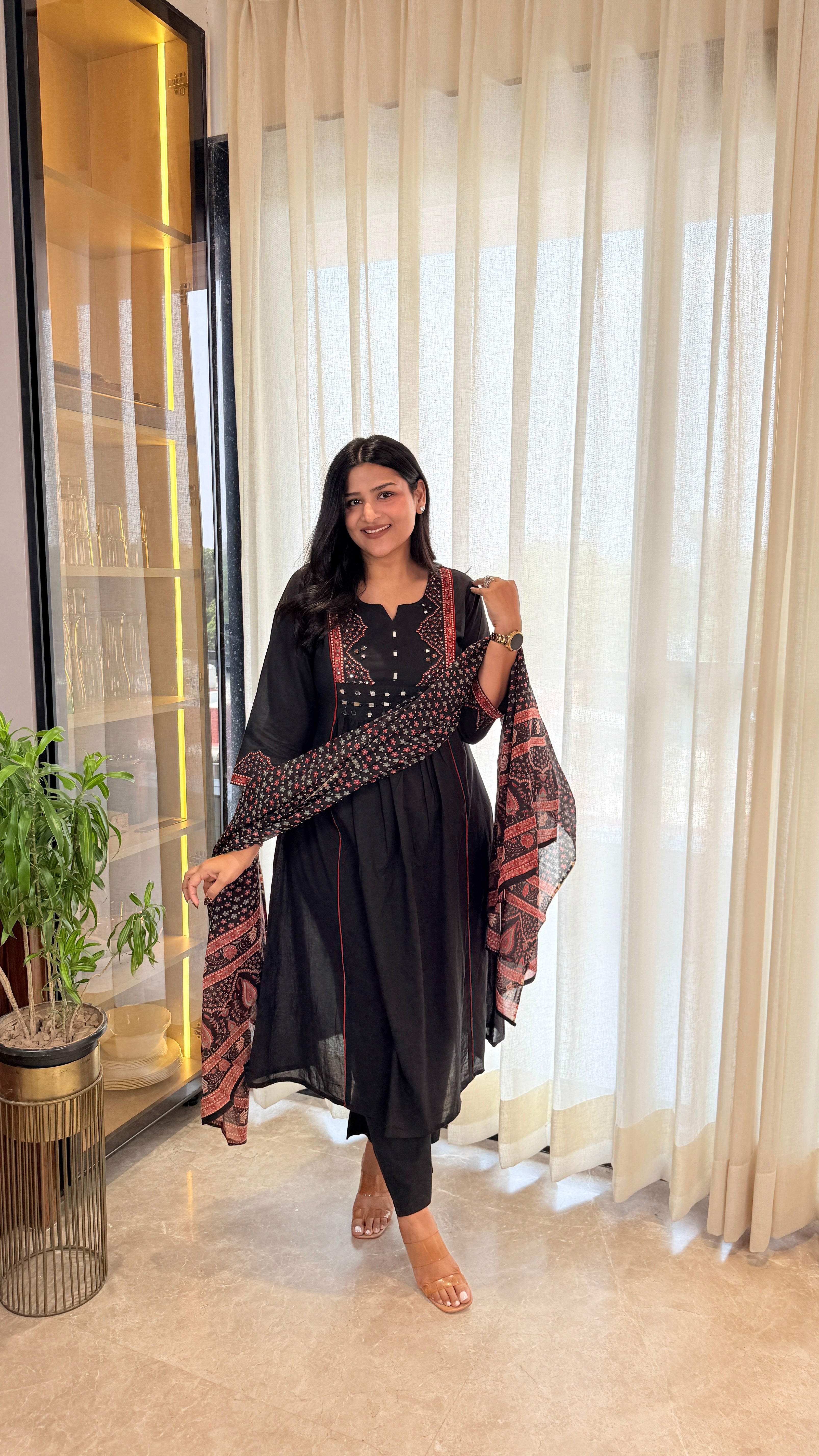Jaipuri Black Suit Set shrisa.in