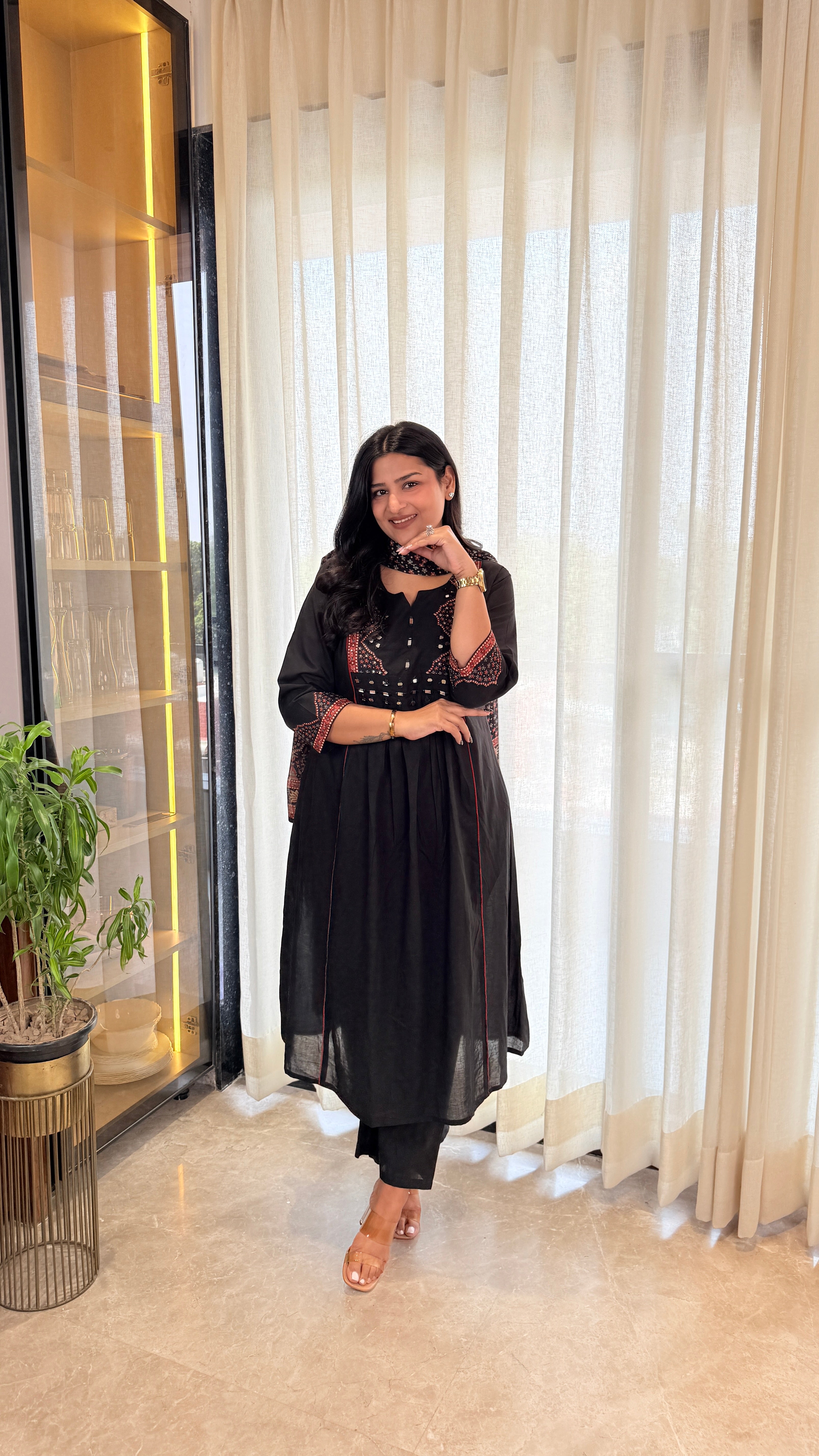 Jaipuri Black Suit Set shrisa.in