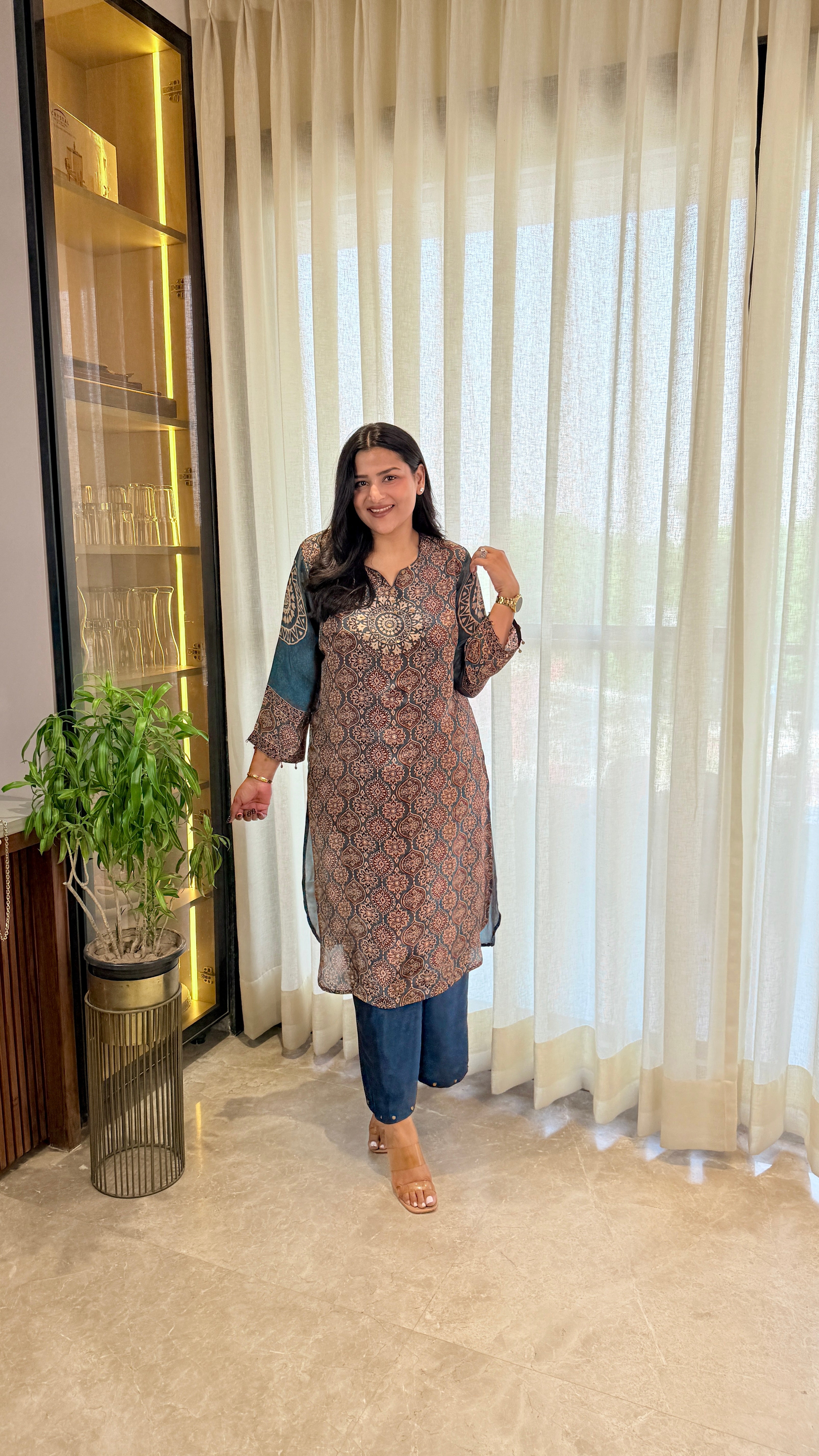 Blue Kalamkari Circle Pure Muslin Kurta Pants shrisa.in