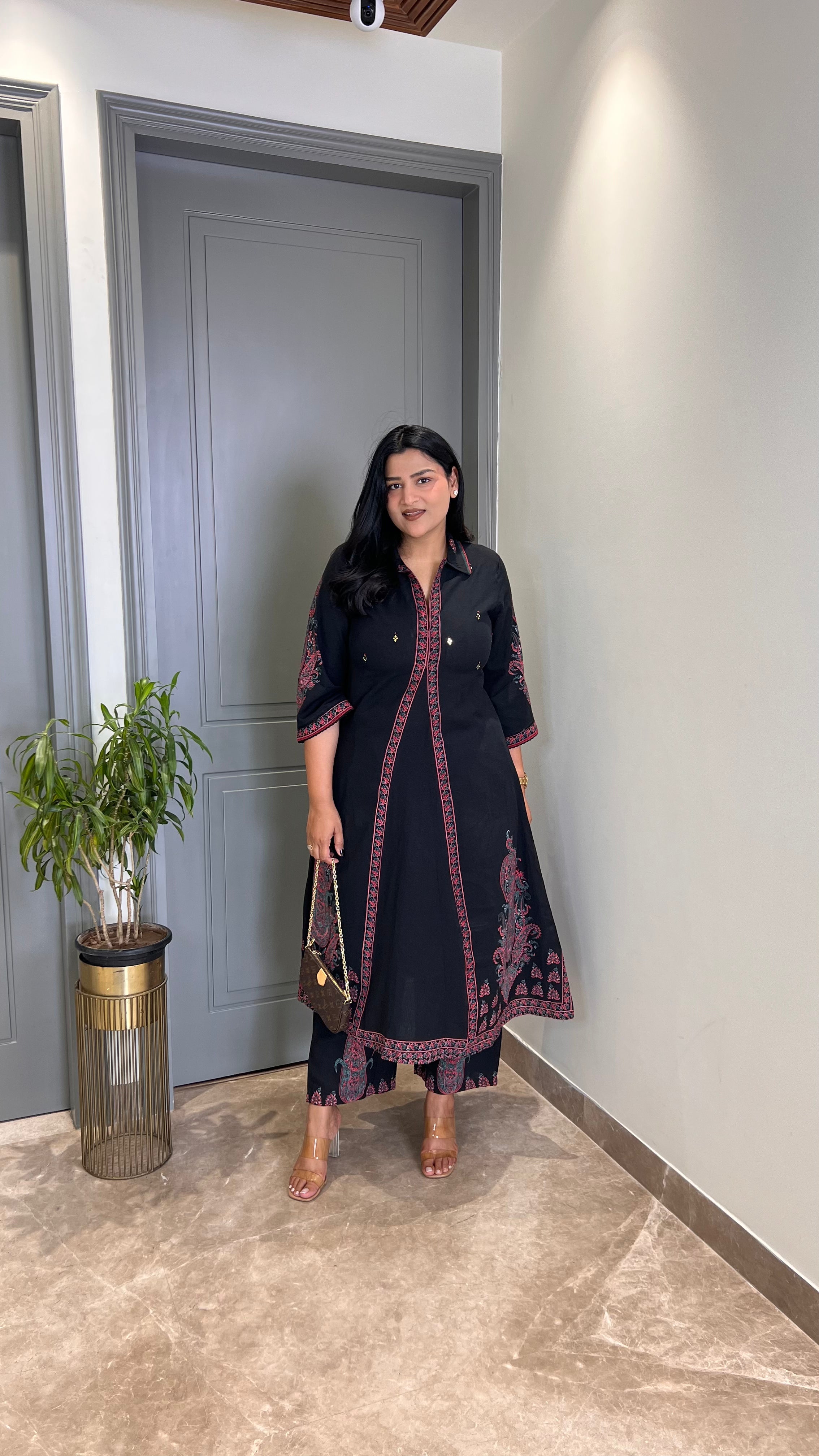 Black Collar kurta Pants shrisa.in