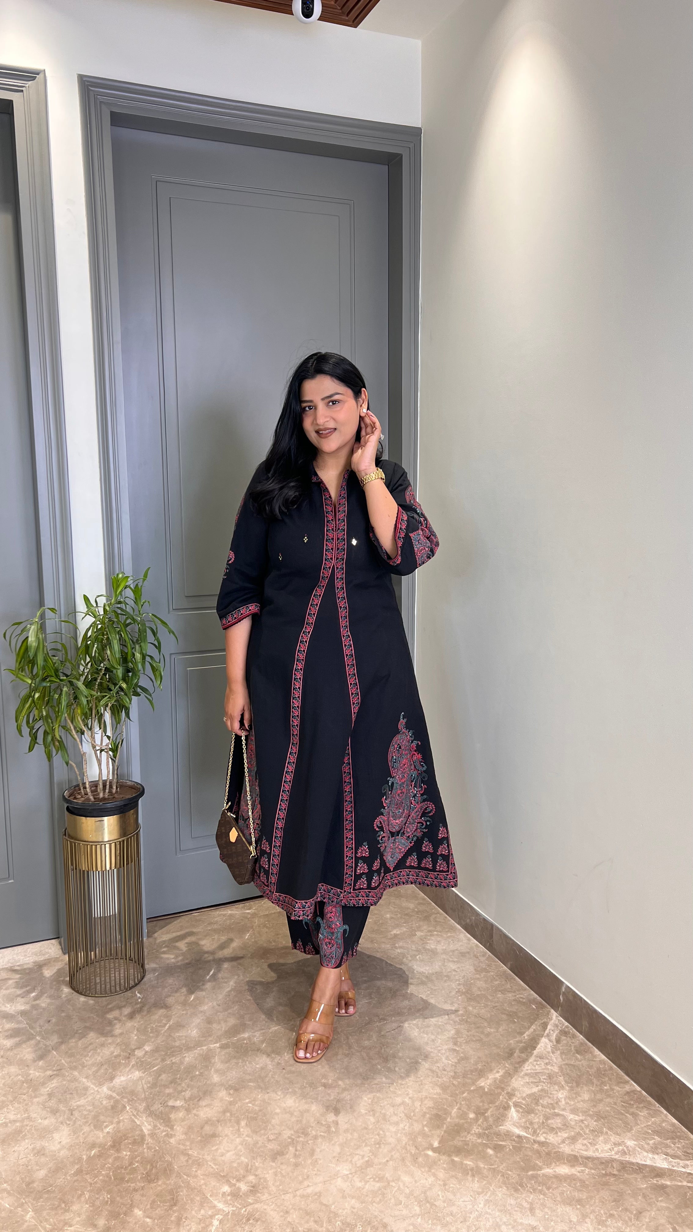Black Collar kurta Pants shrisa.in