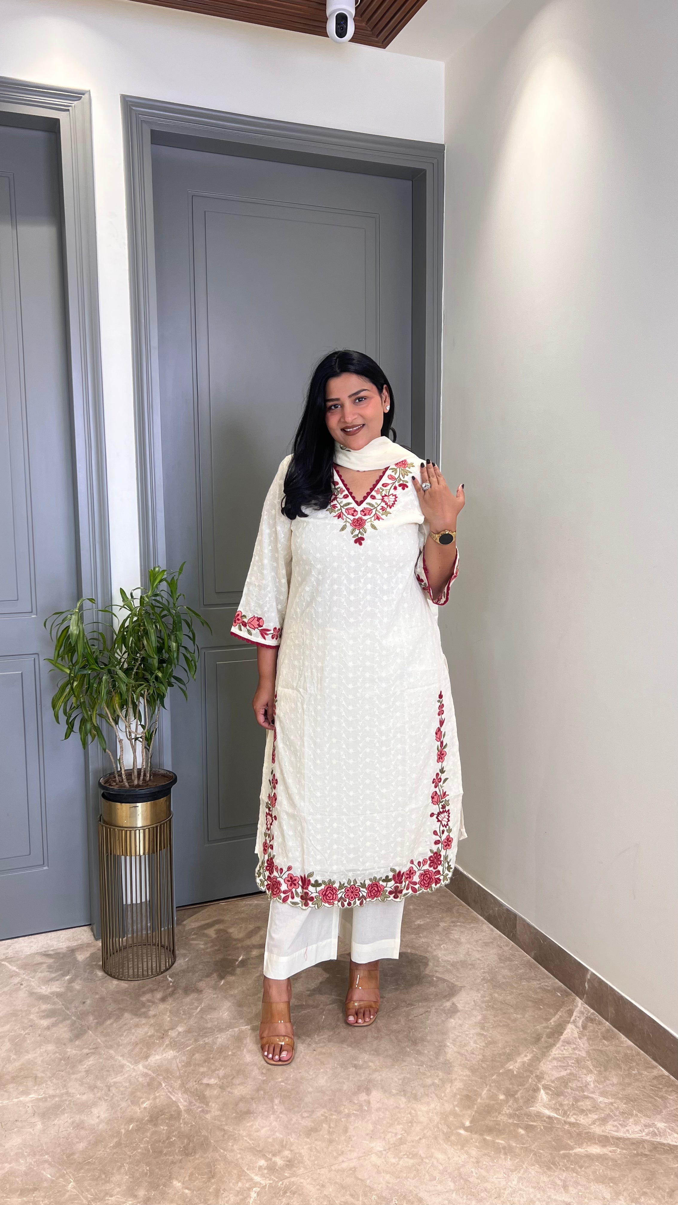 ⁠White Premium Cotton Suit Set shrisa.in