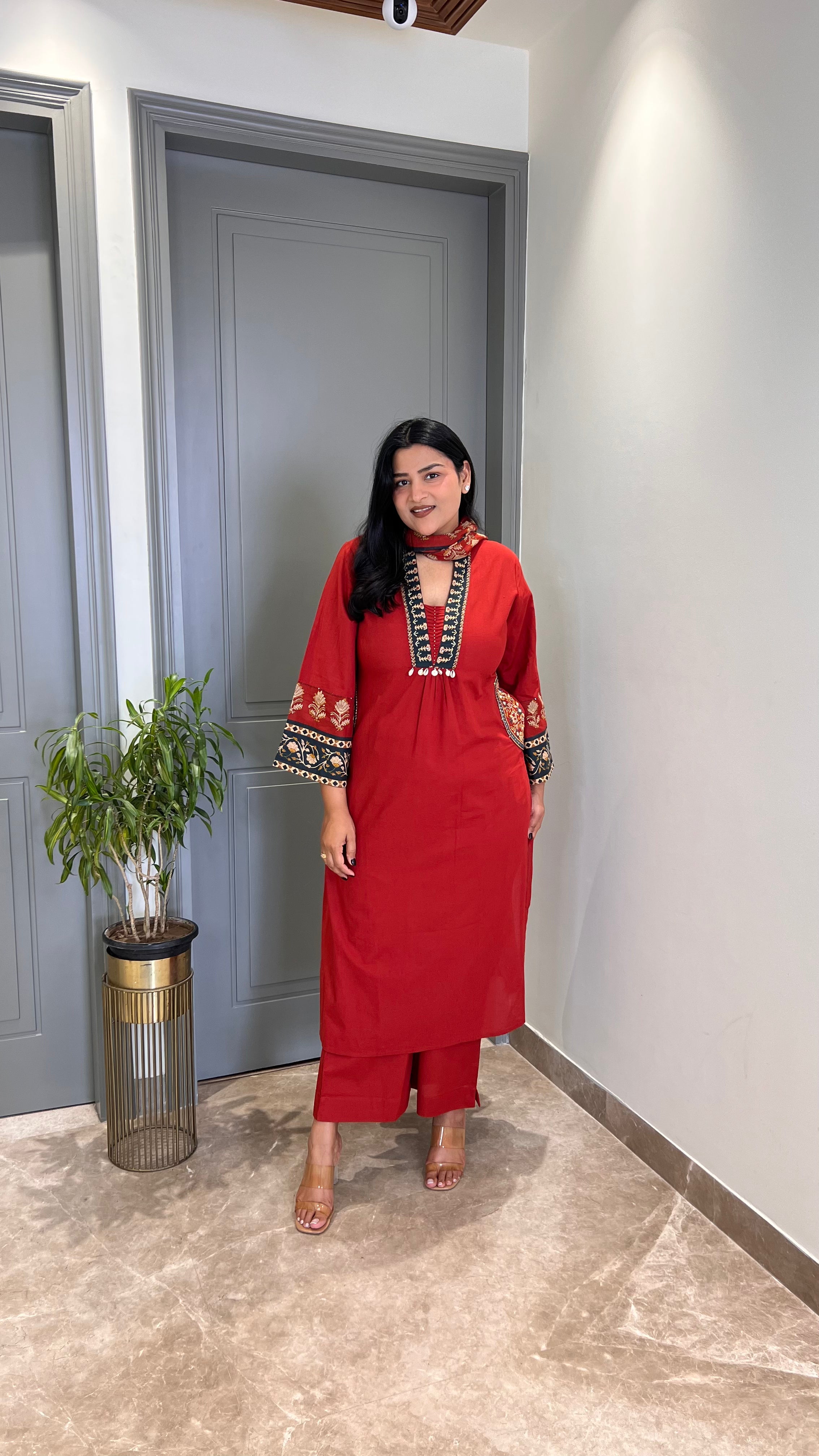 Deep ⁠Maroon Suit Set shrisa.in