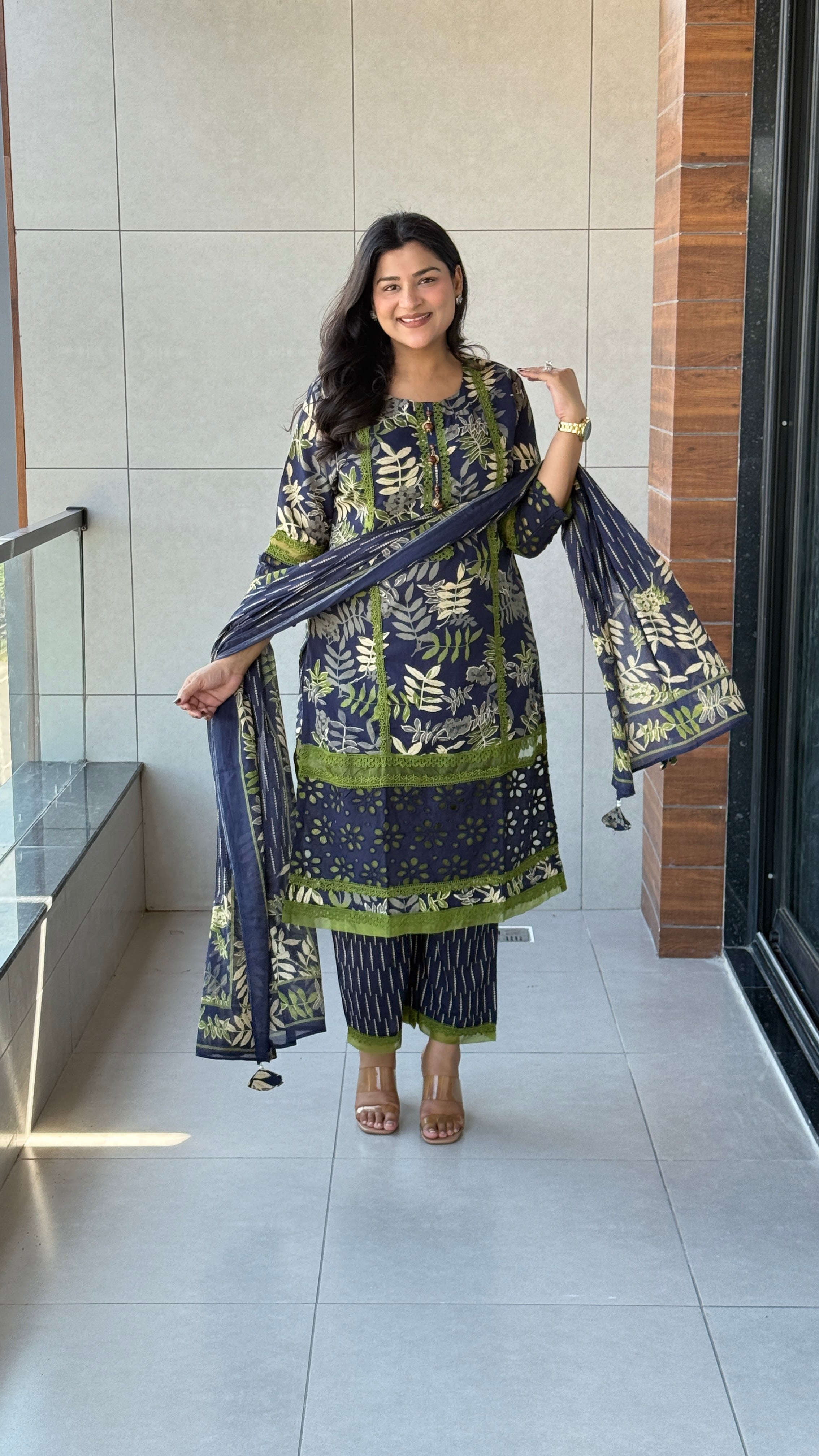 Blue Lacework Suit Set