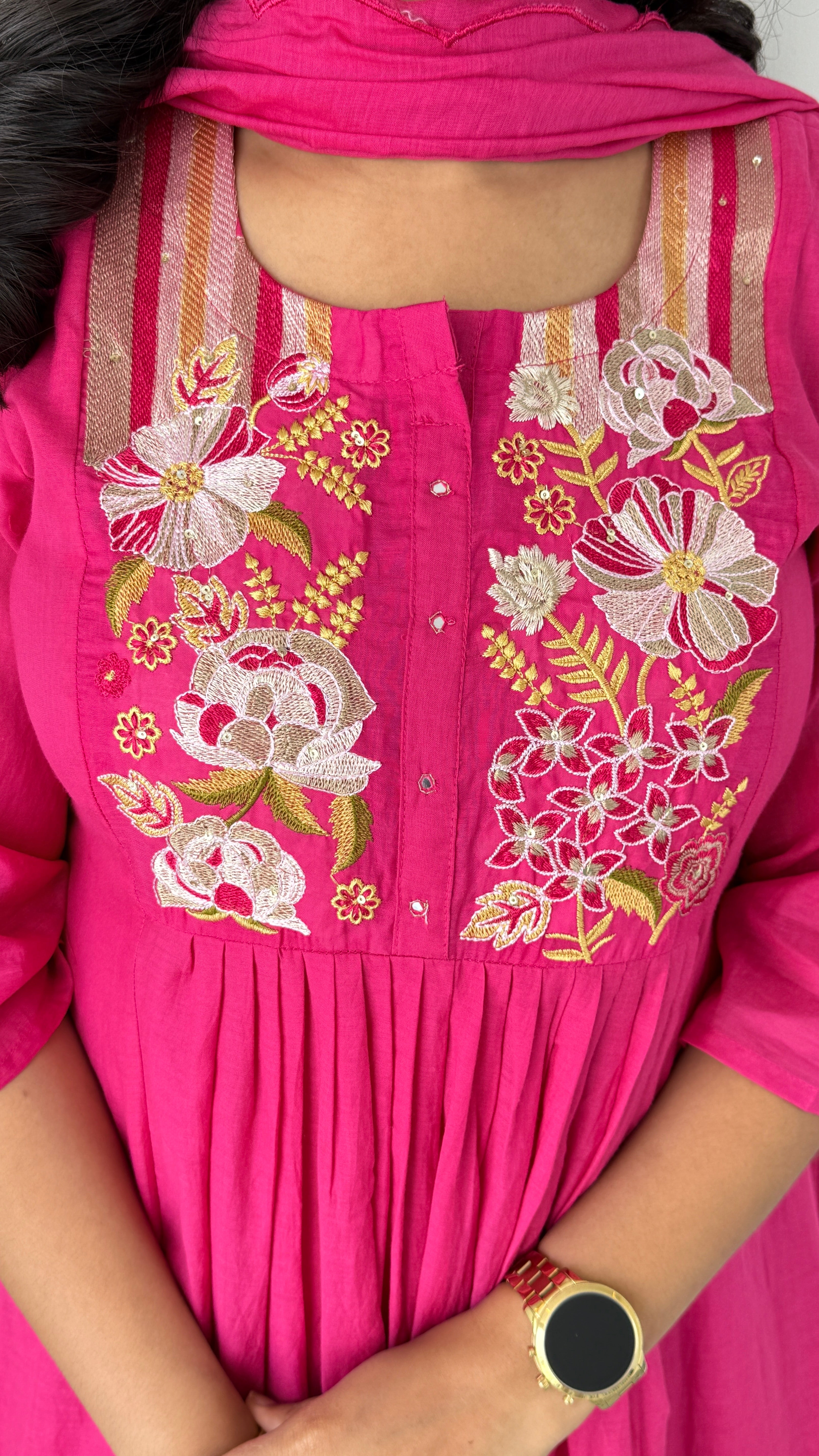 Pink Threaded Mul Suit Set