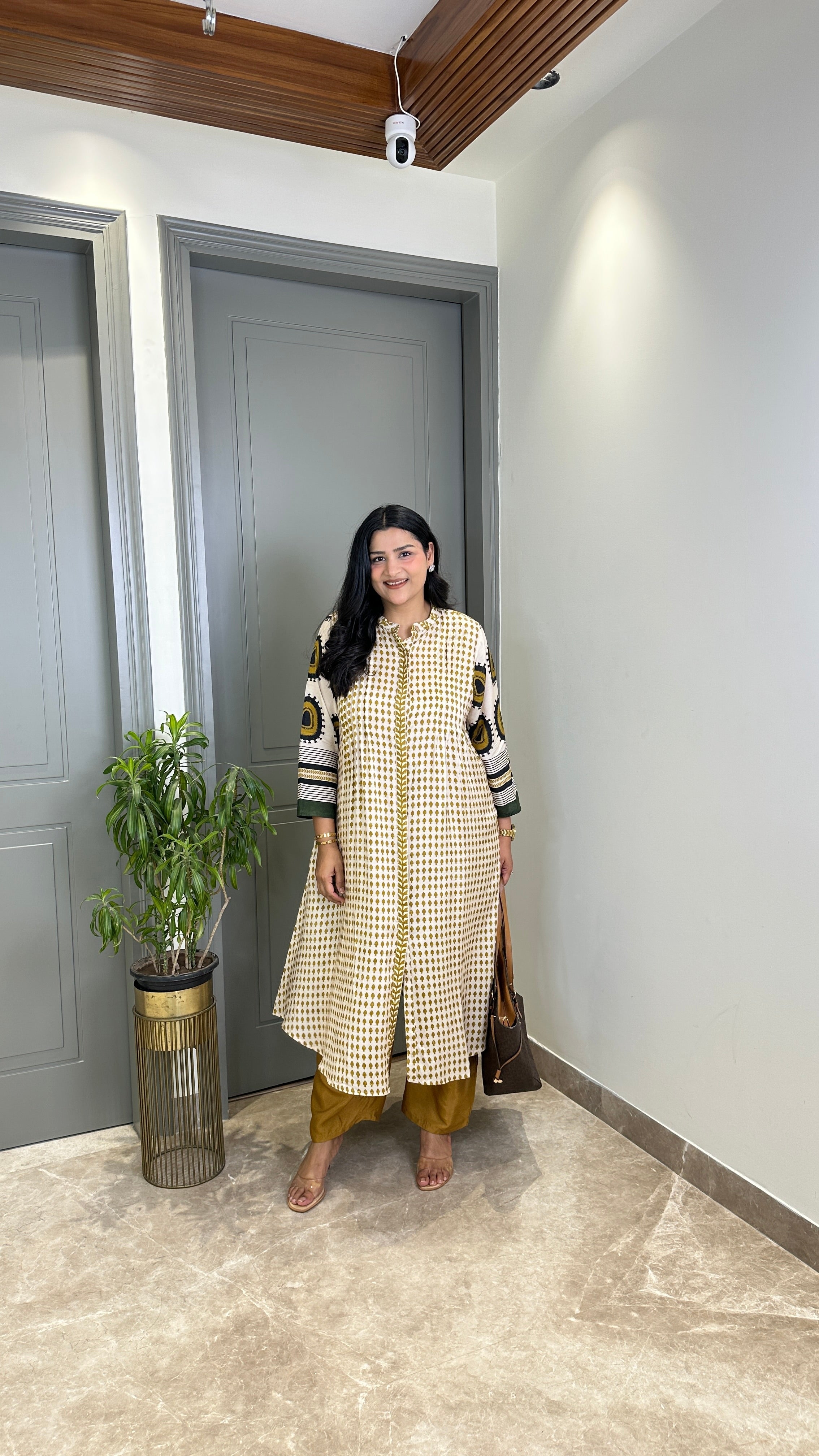 Mustard & White Eye Muslin Kurta Pants shrisa.in
