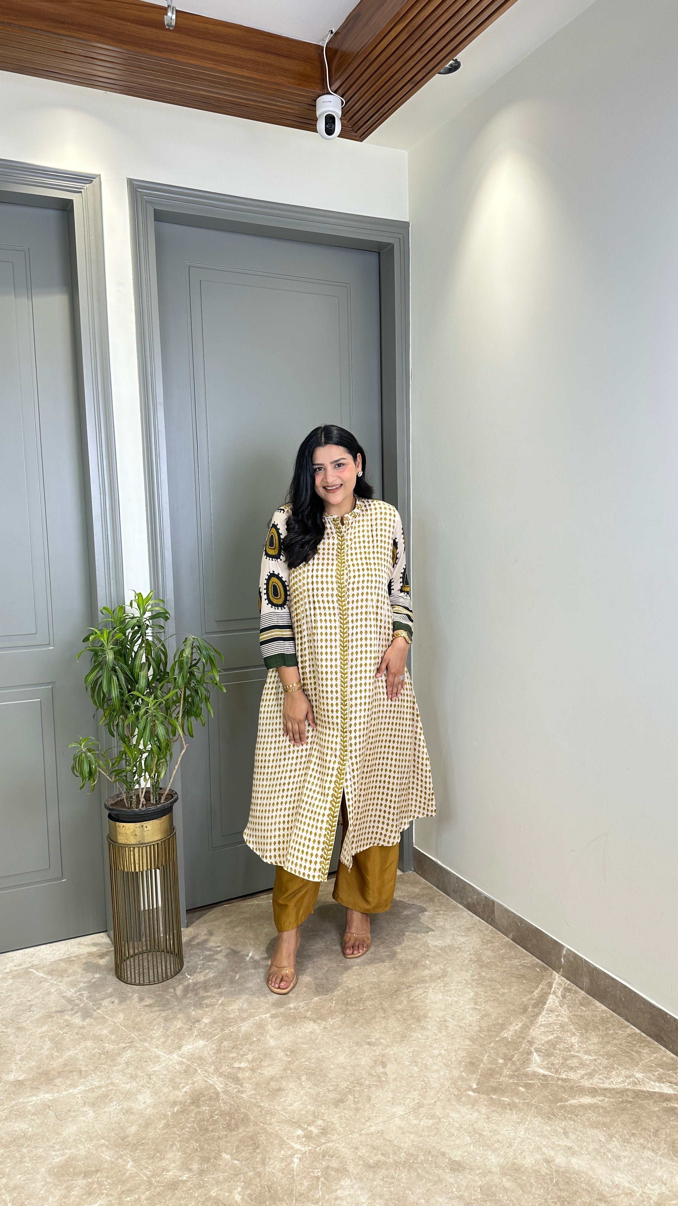 Mustard & White Eye Muslin Kurta Pants shrisa.in