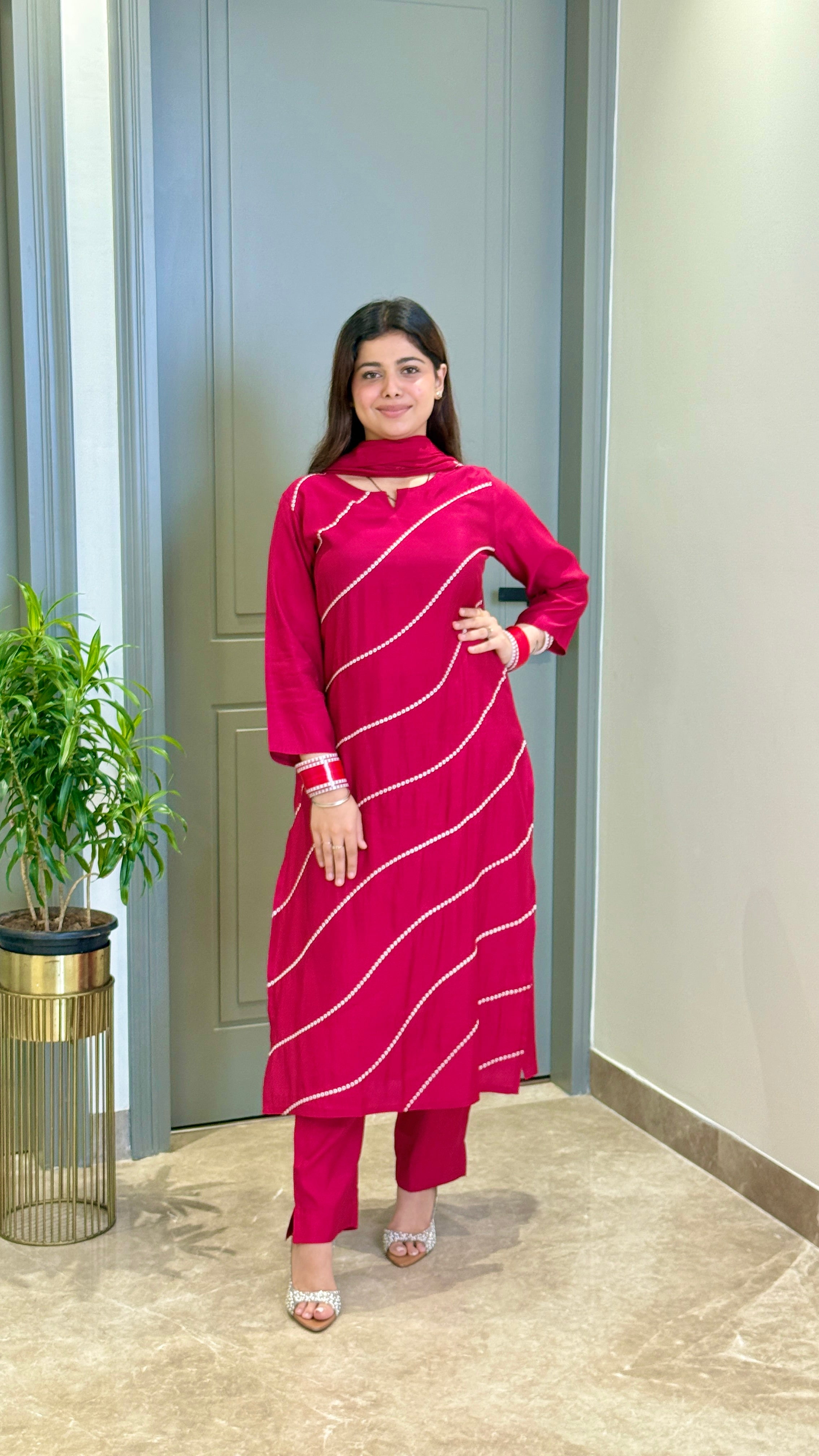 Rani Bandhej Line Suit Set