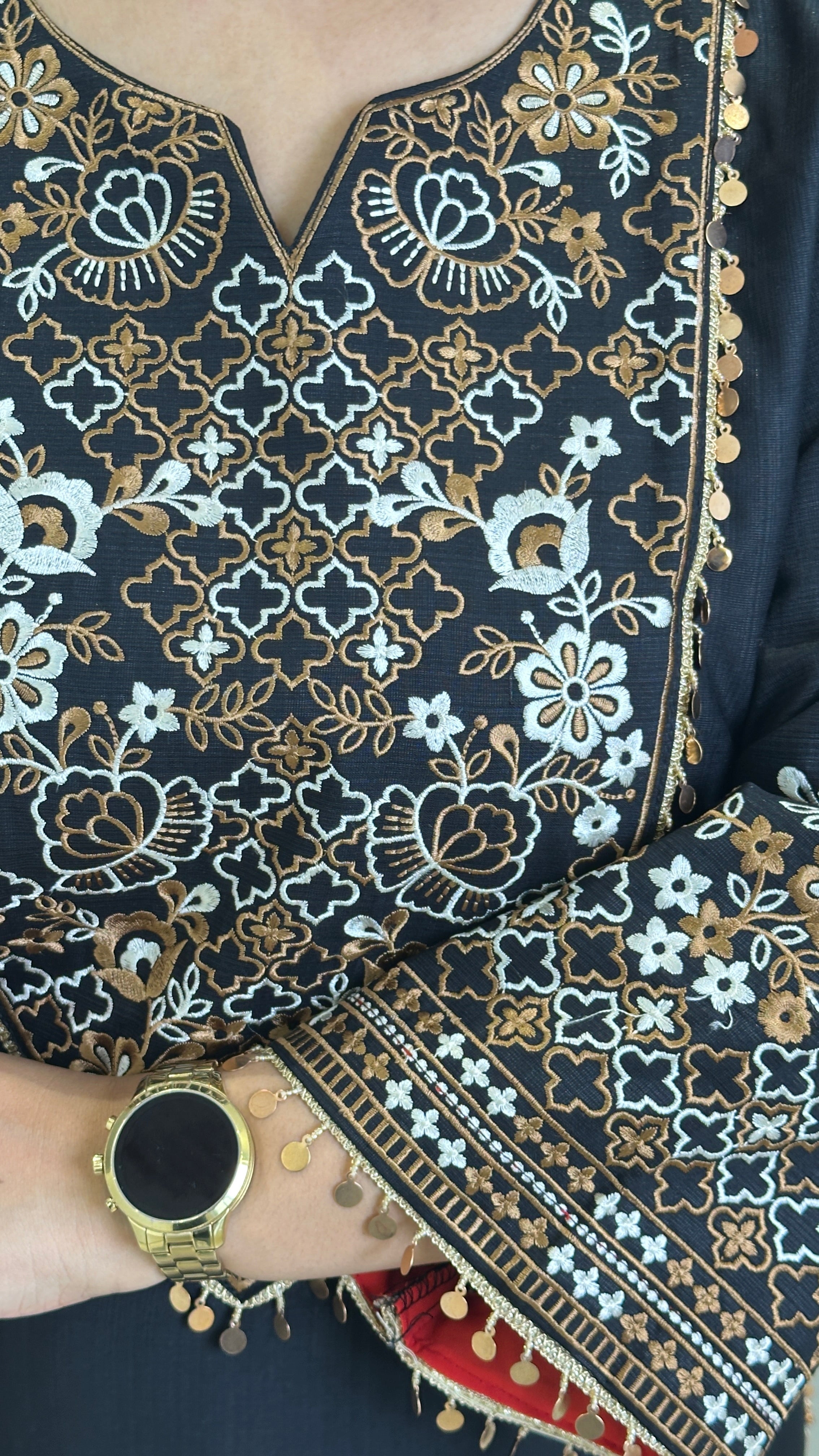 Black Threadwork Crepe Kurta Pants shrisa.in