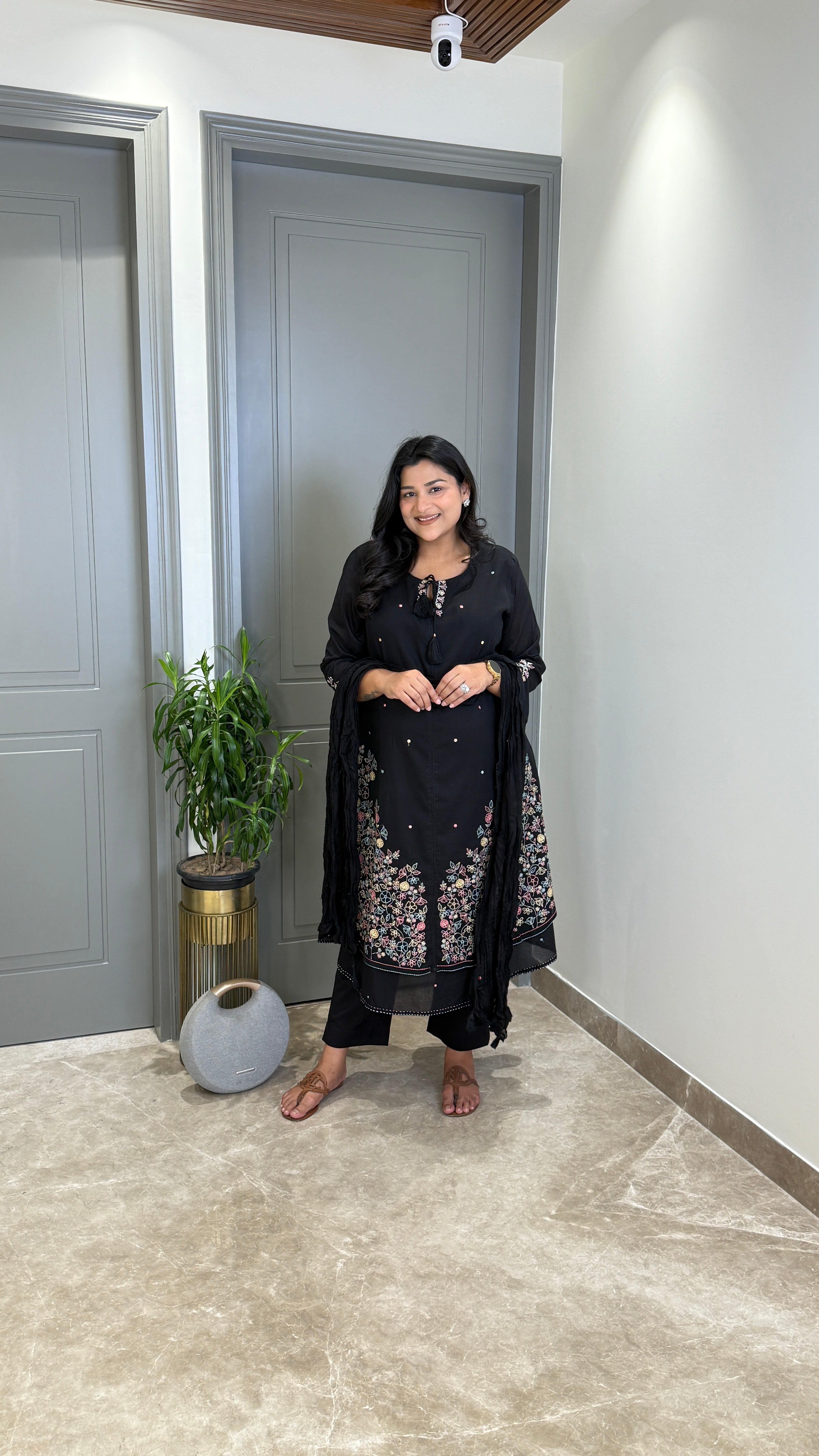 Black Threadwork Jaal Suit Set