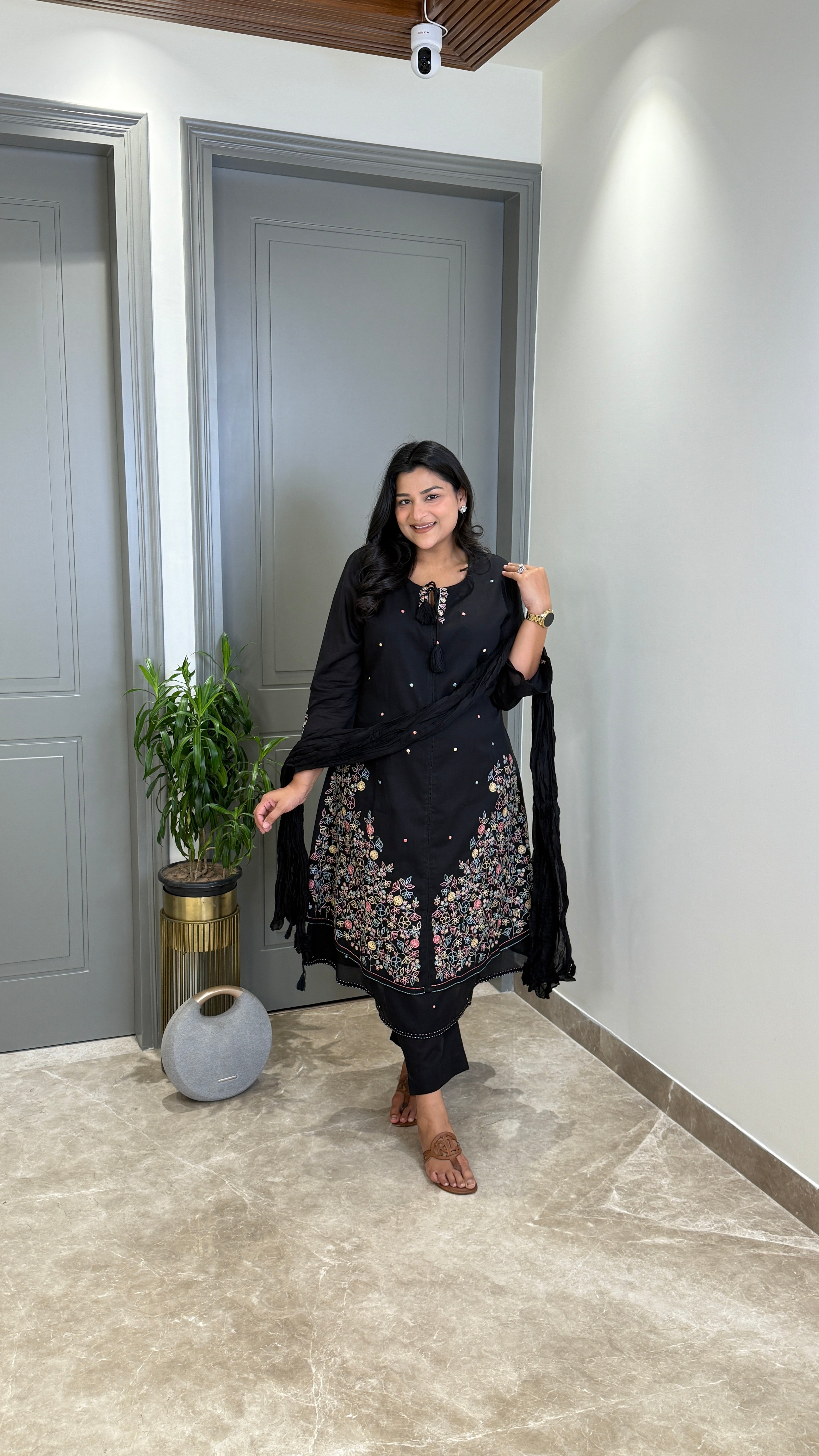 Black Threadwork Jaal Suit Set