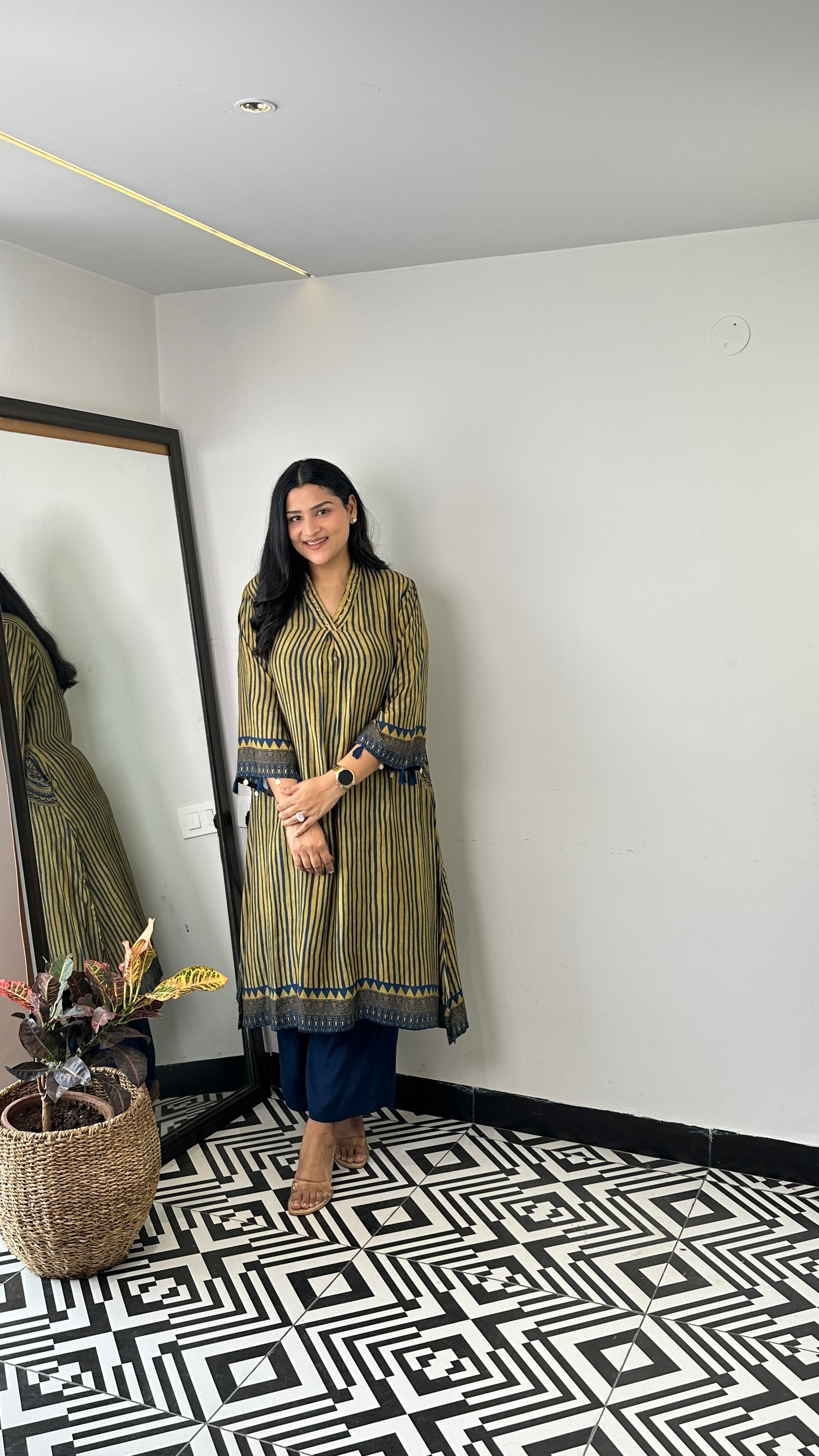 Green Stripes Pure Muslin Kurta Pants shrisa.in