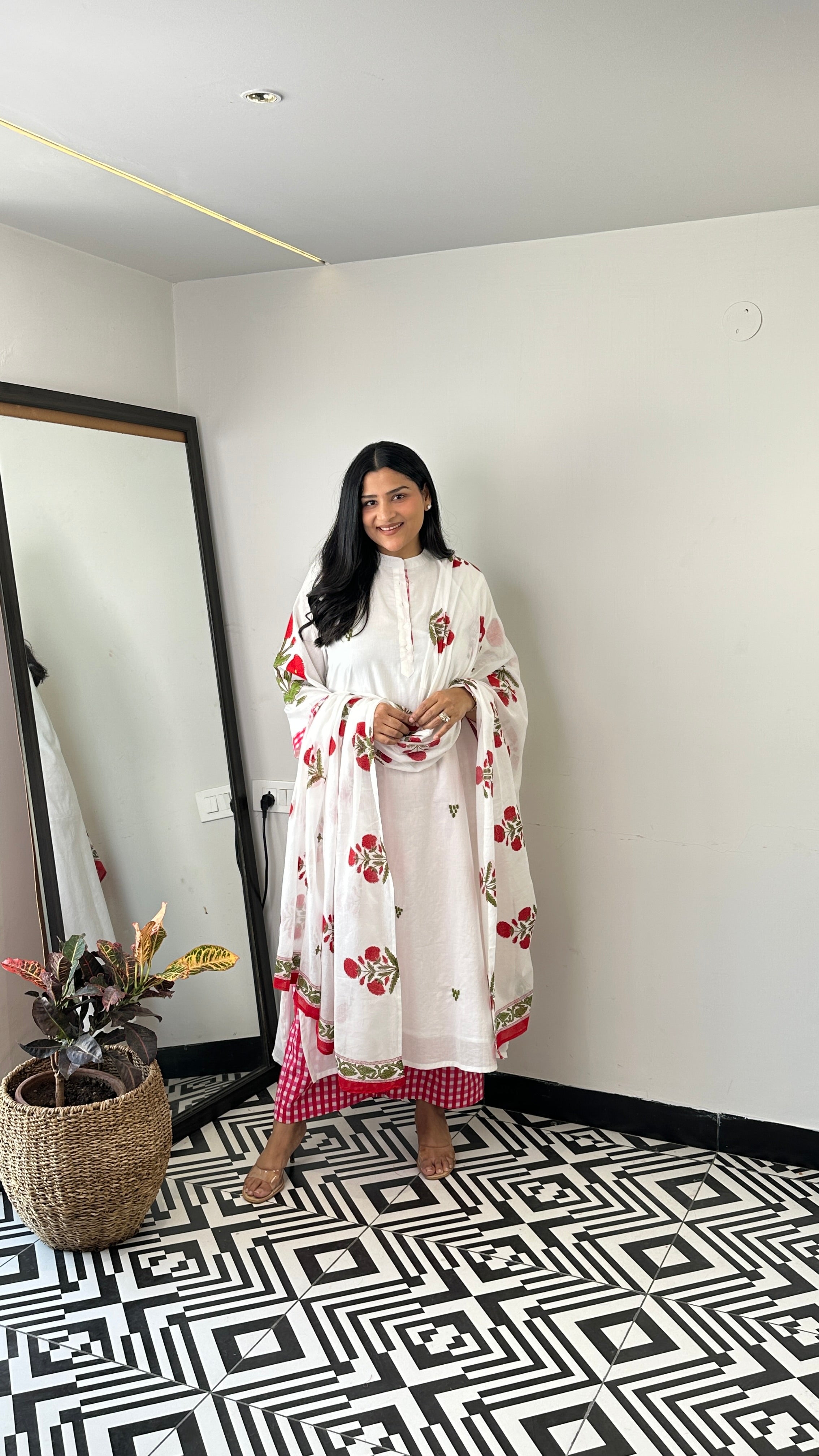 Pink Jaipuri Boota Suit Set shrisa.in