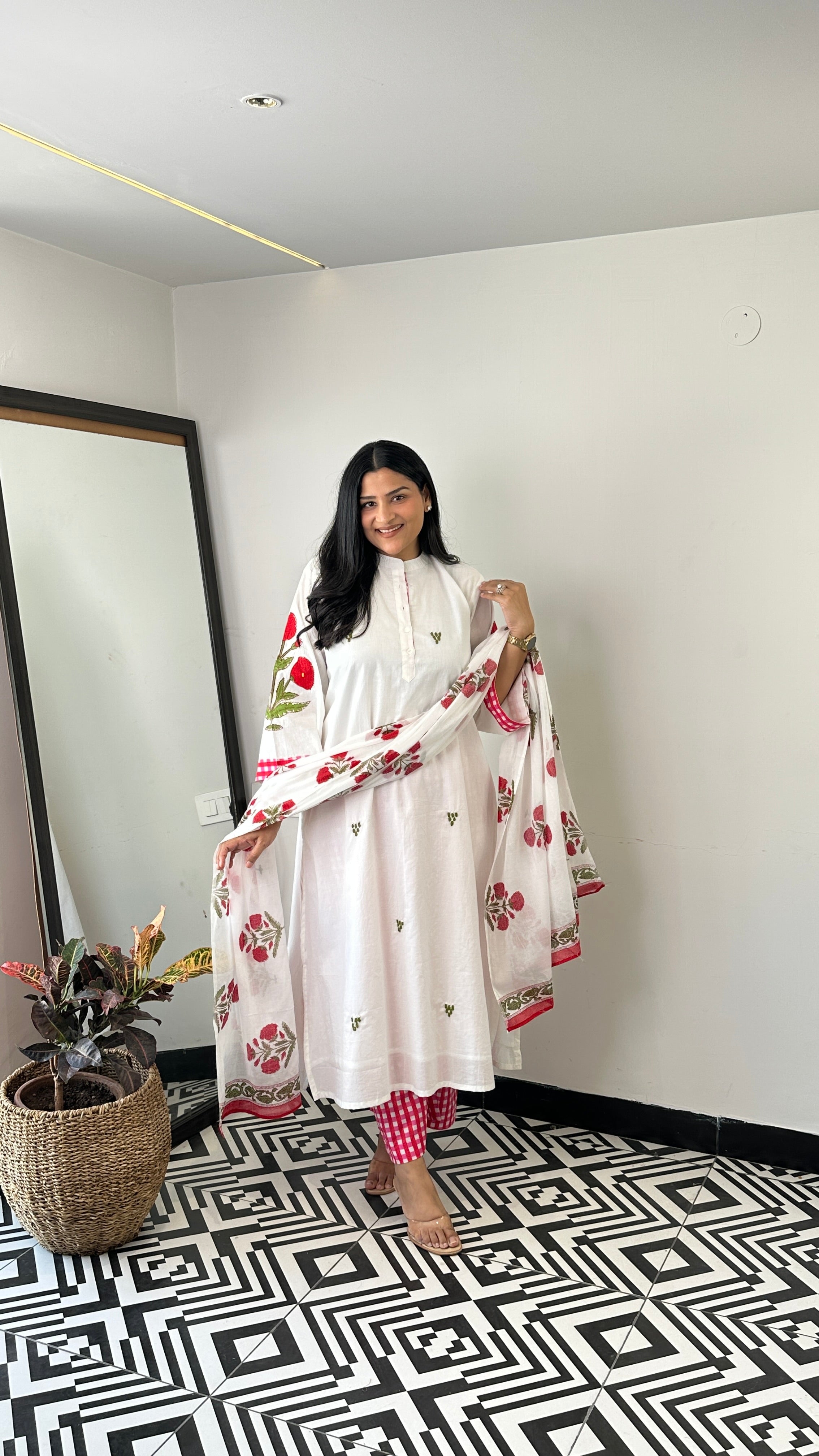 Pink Jaipuri Boota Suit Set shrisa.in