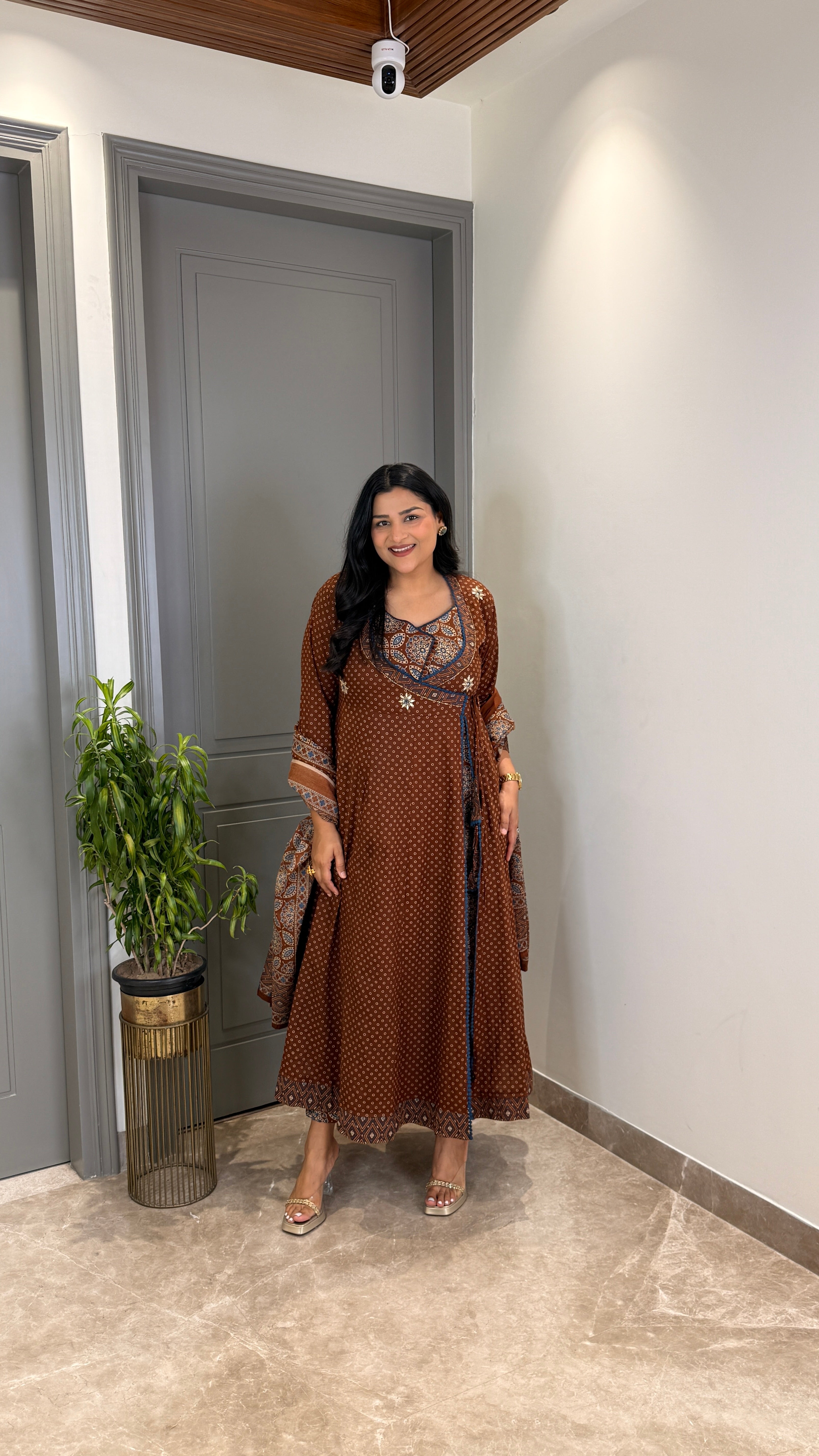 Maroon Bandhej Anarkali shrisa.in