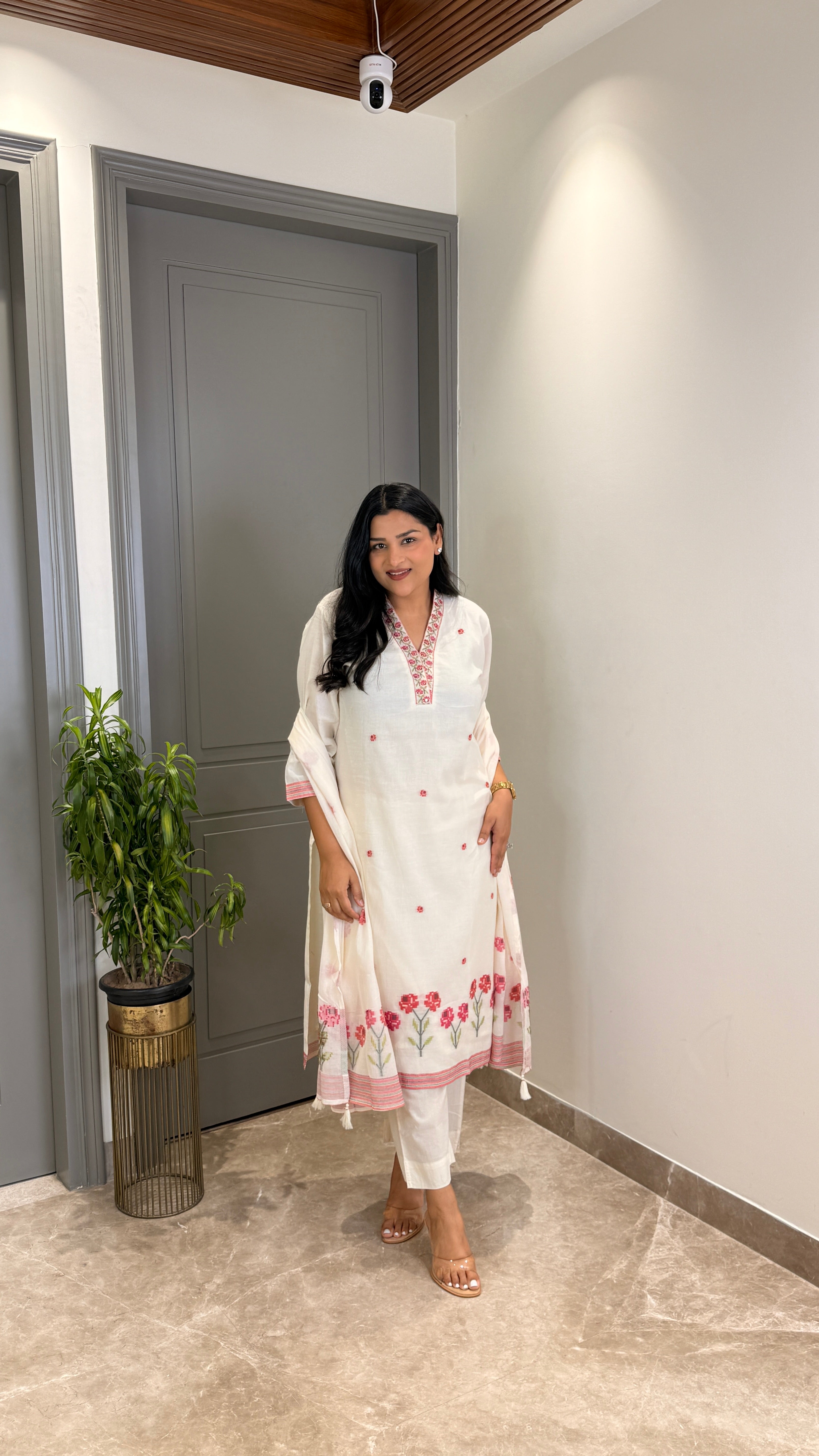 Jamdani Floral Suit Set shrisa.in