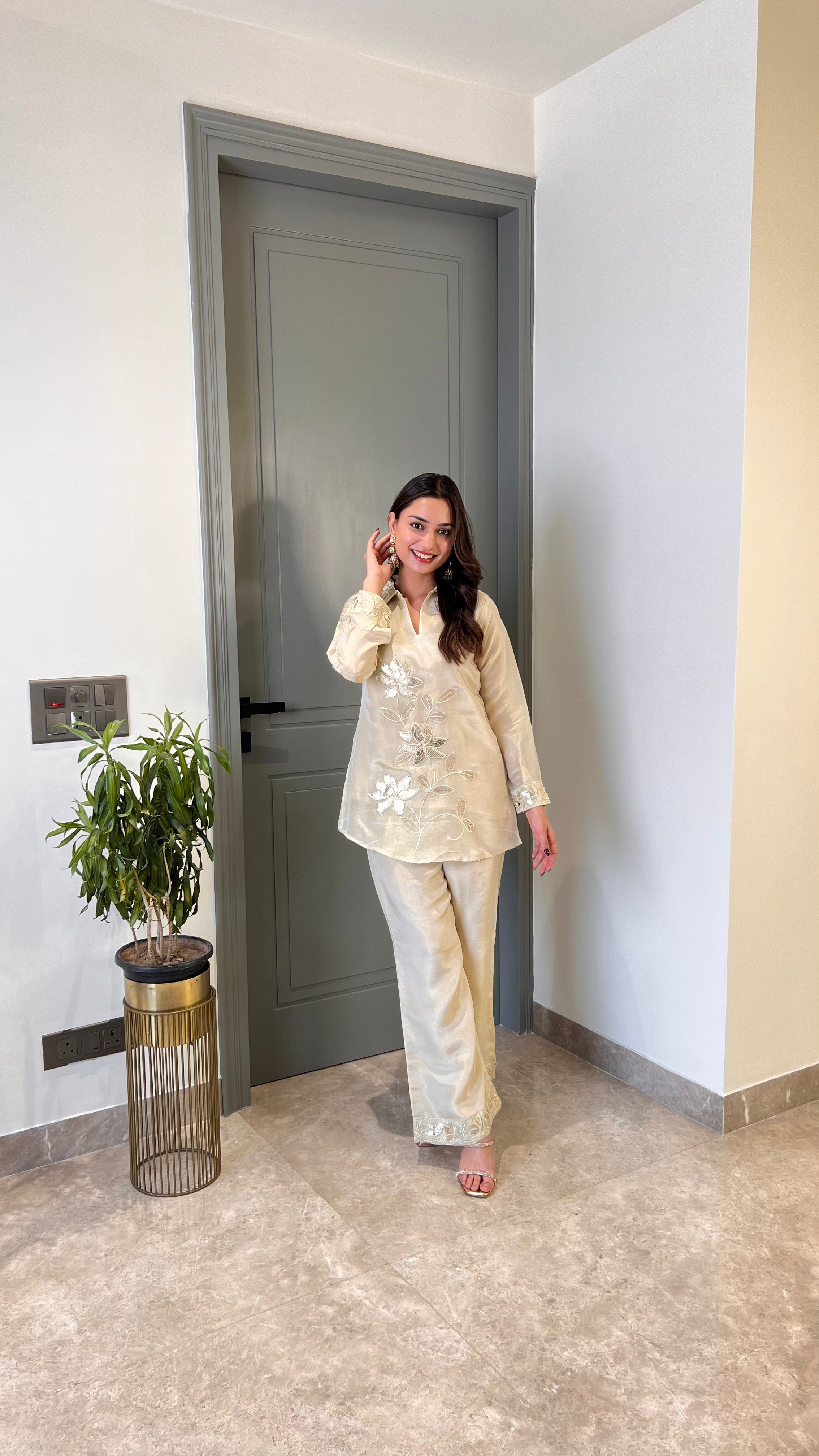 Ivory Tissue Leather Cord Set