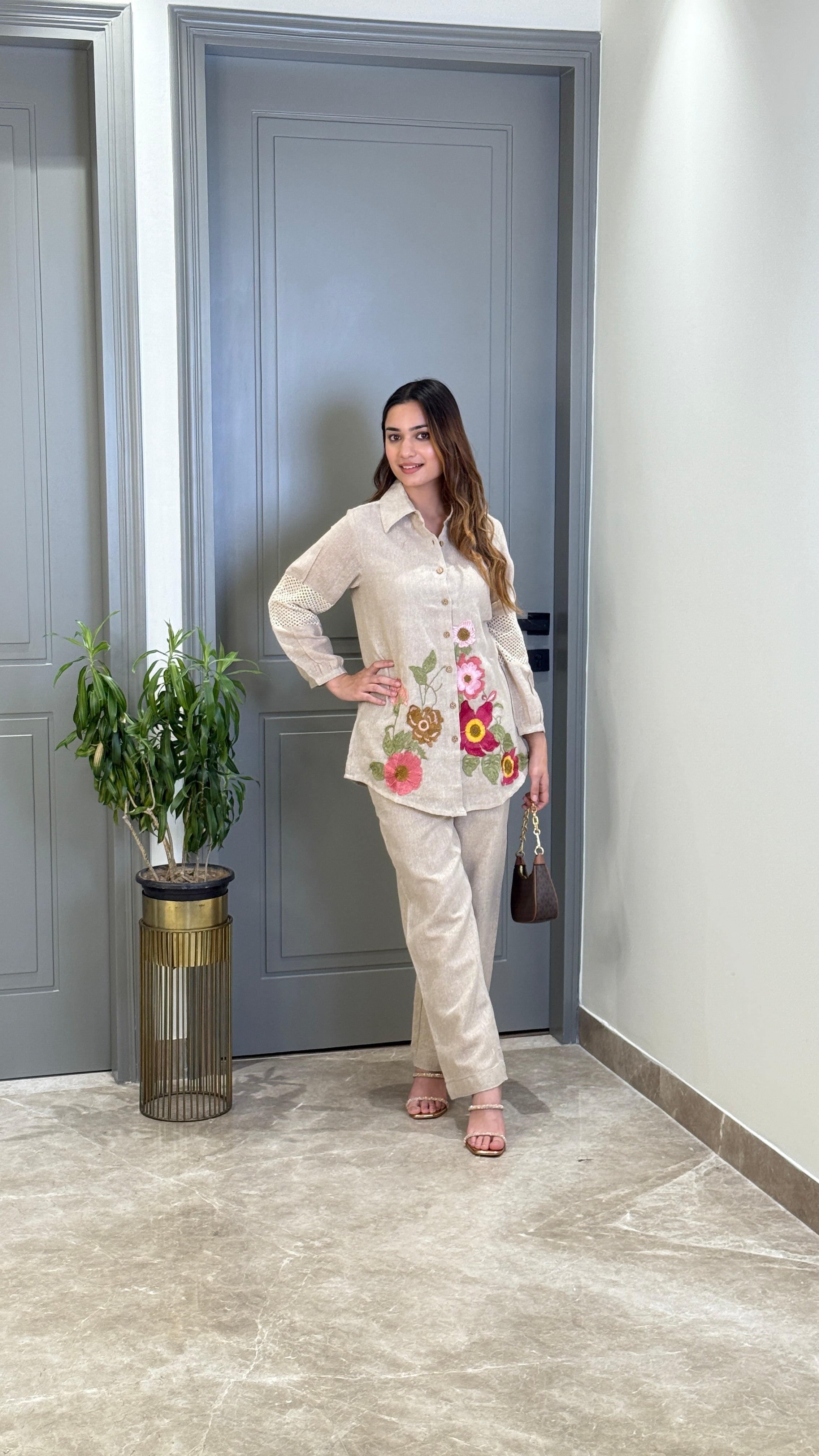 Jute Appliqué Floral Cord Set