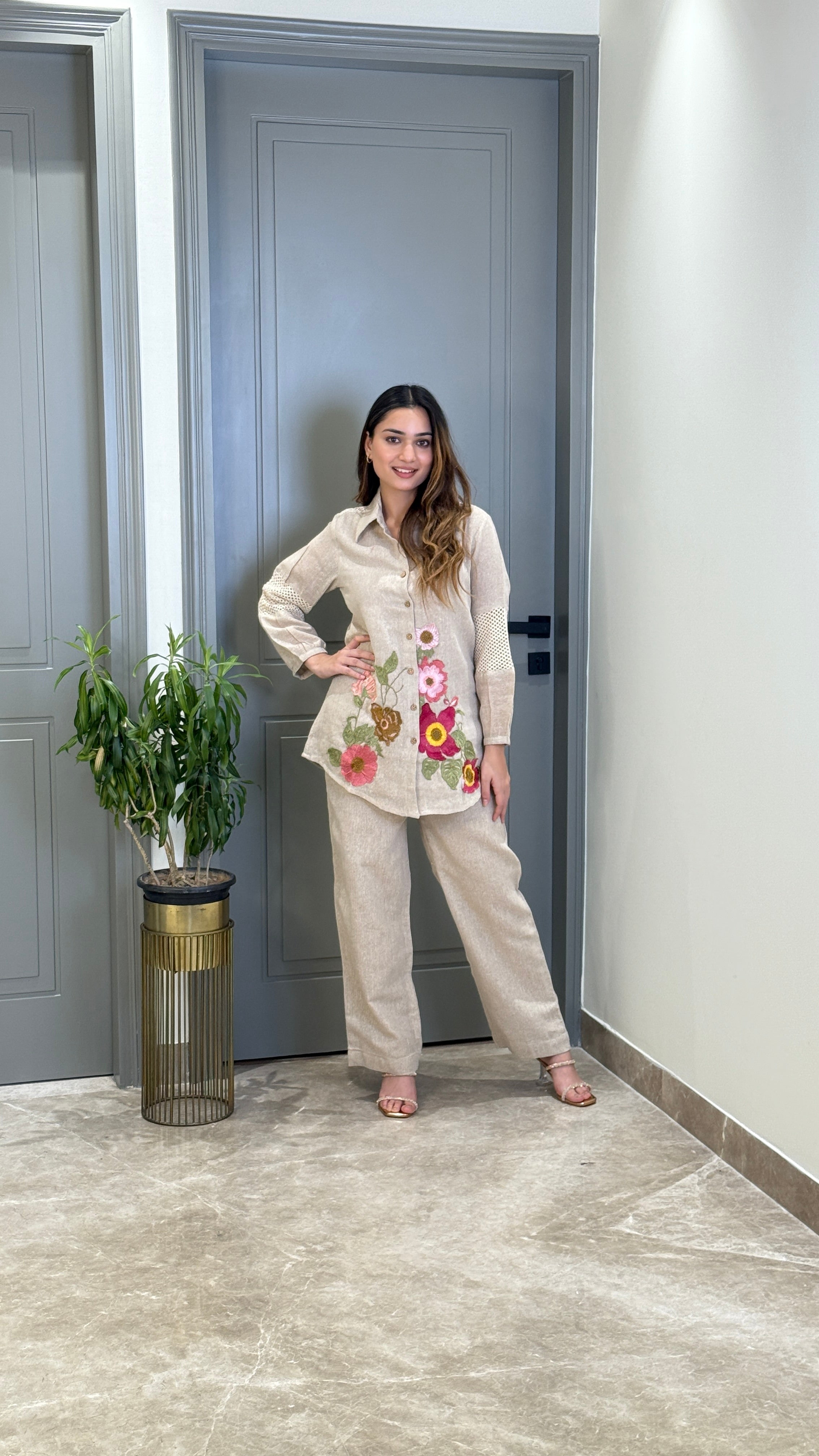 Jute Appliqué Floral Cord Set