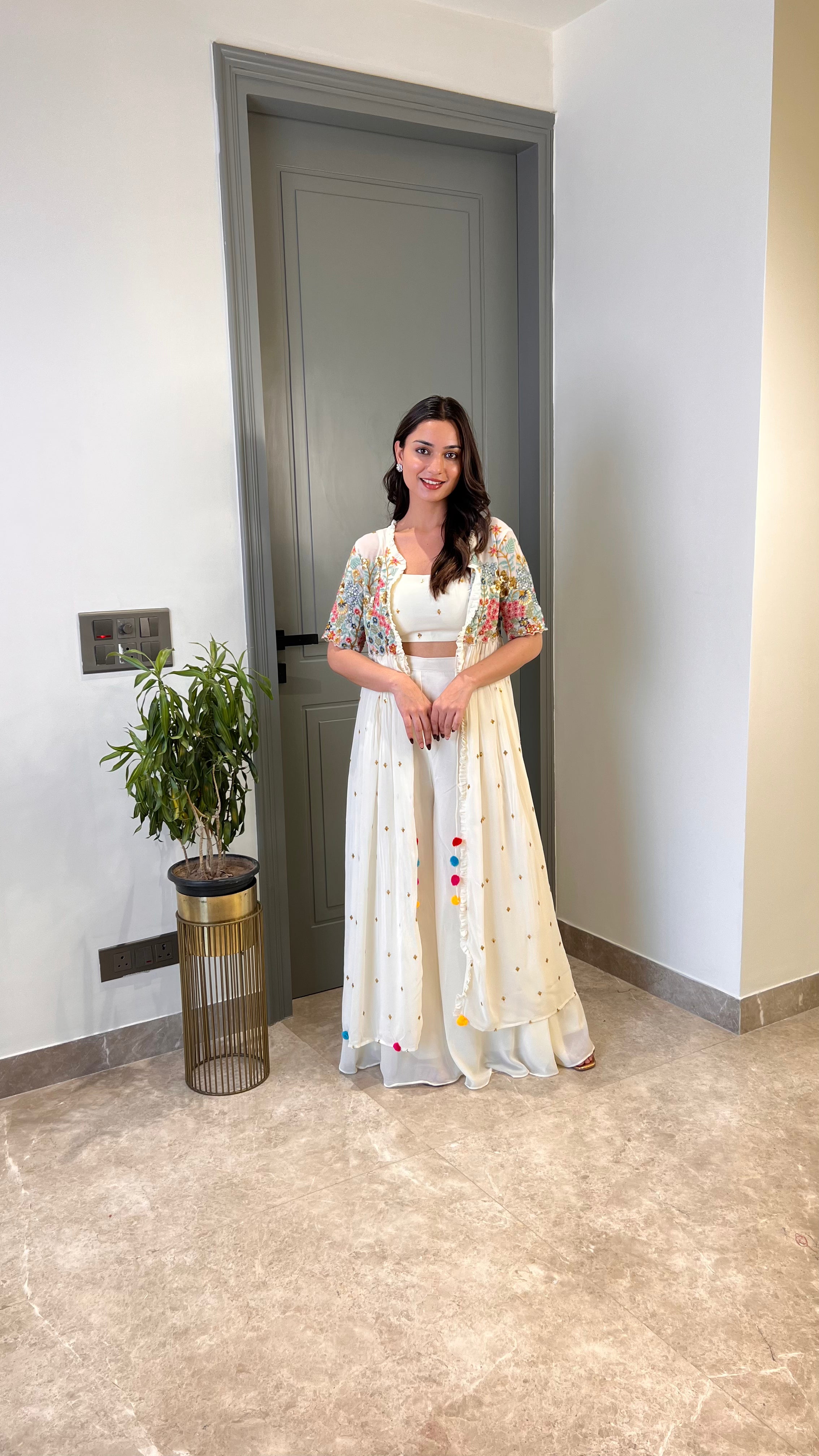 Heavy Shrug Style Indowestern