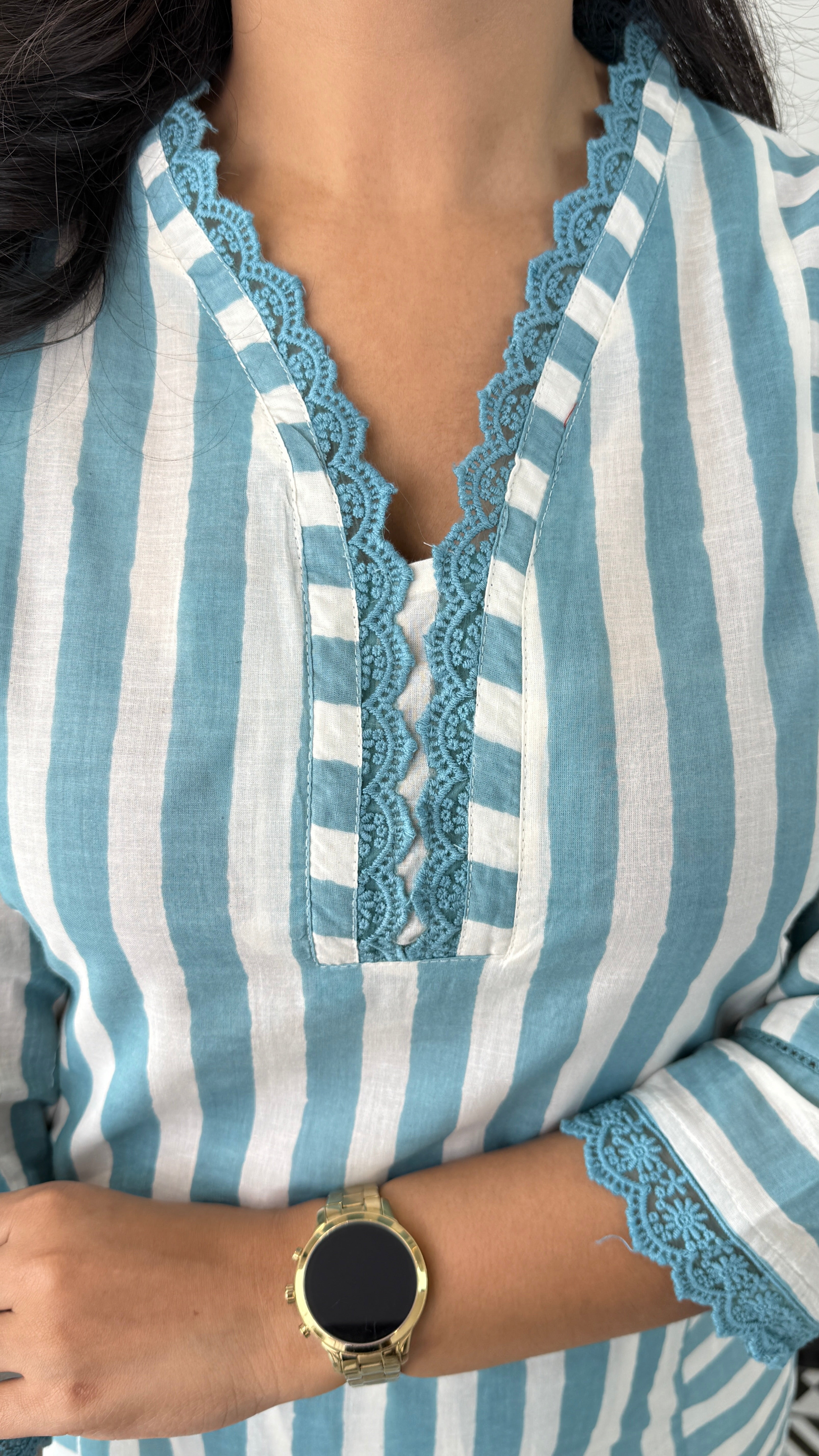 Stripes Blue V-Neck Kurta Pants