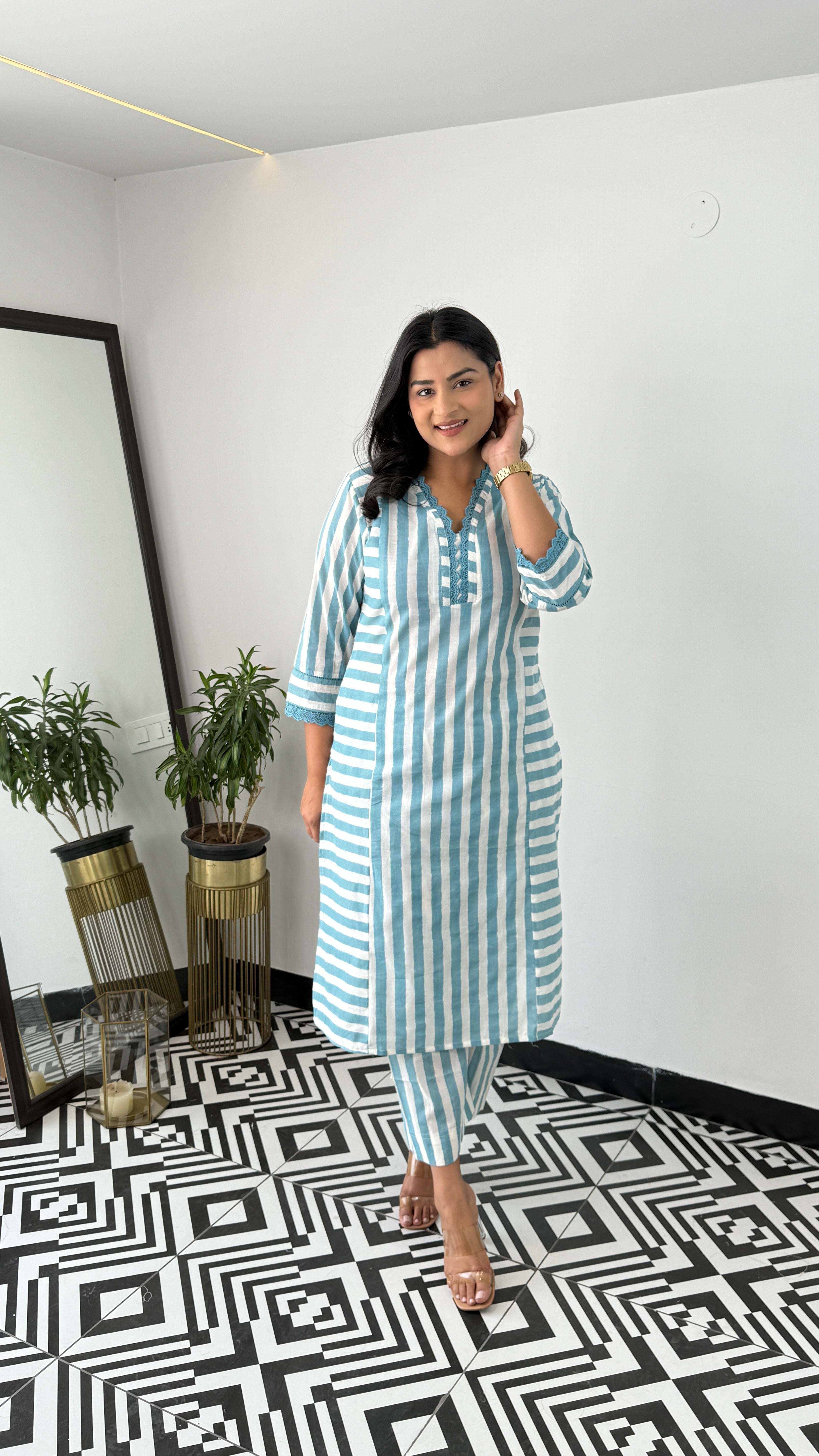 Stripes Blue V-Neck Kurta Pants