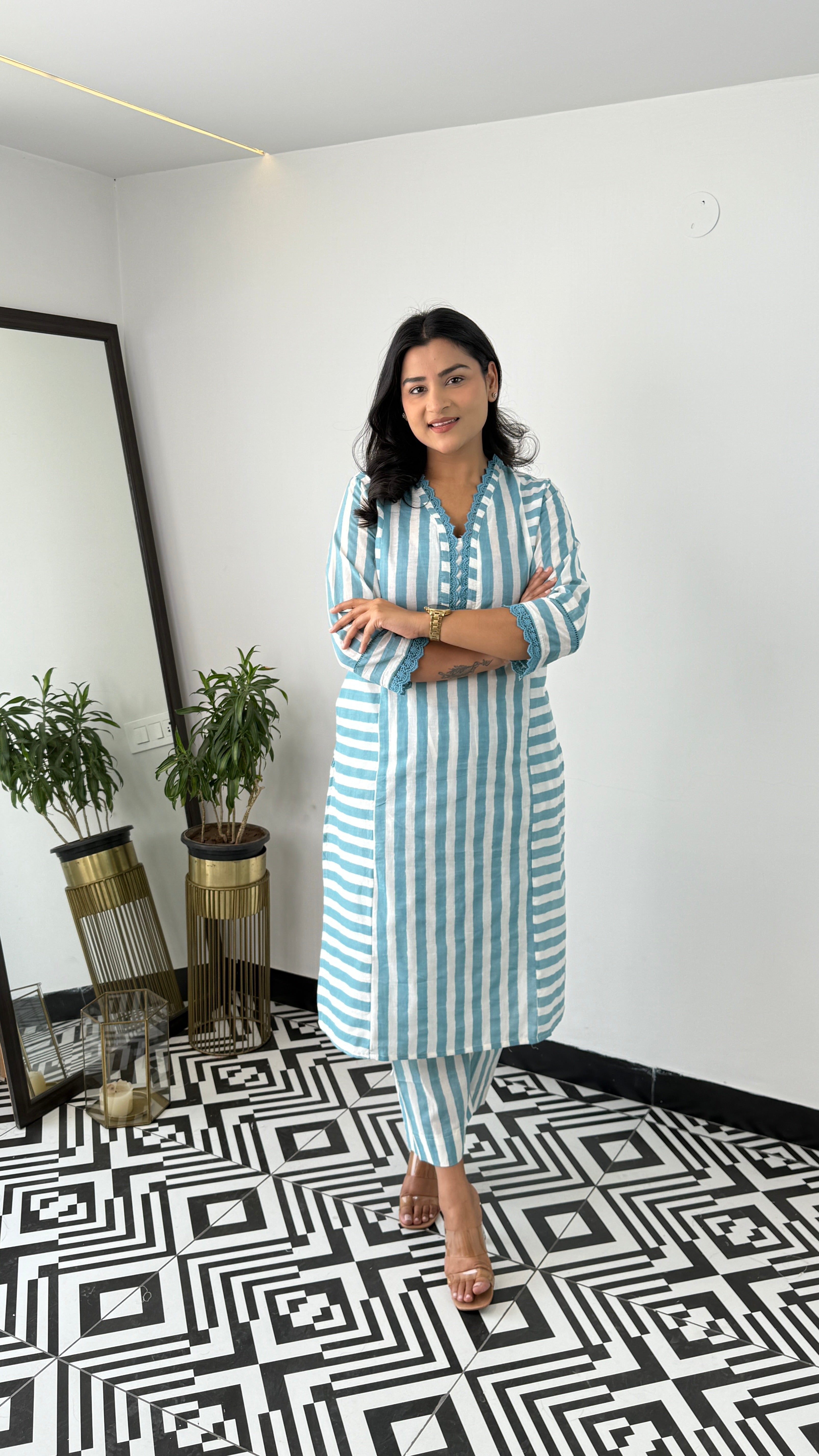 Stripes Blue V-Neck Kurta Pants