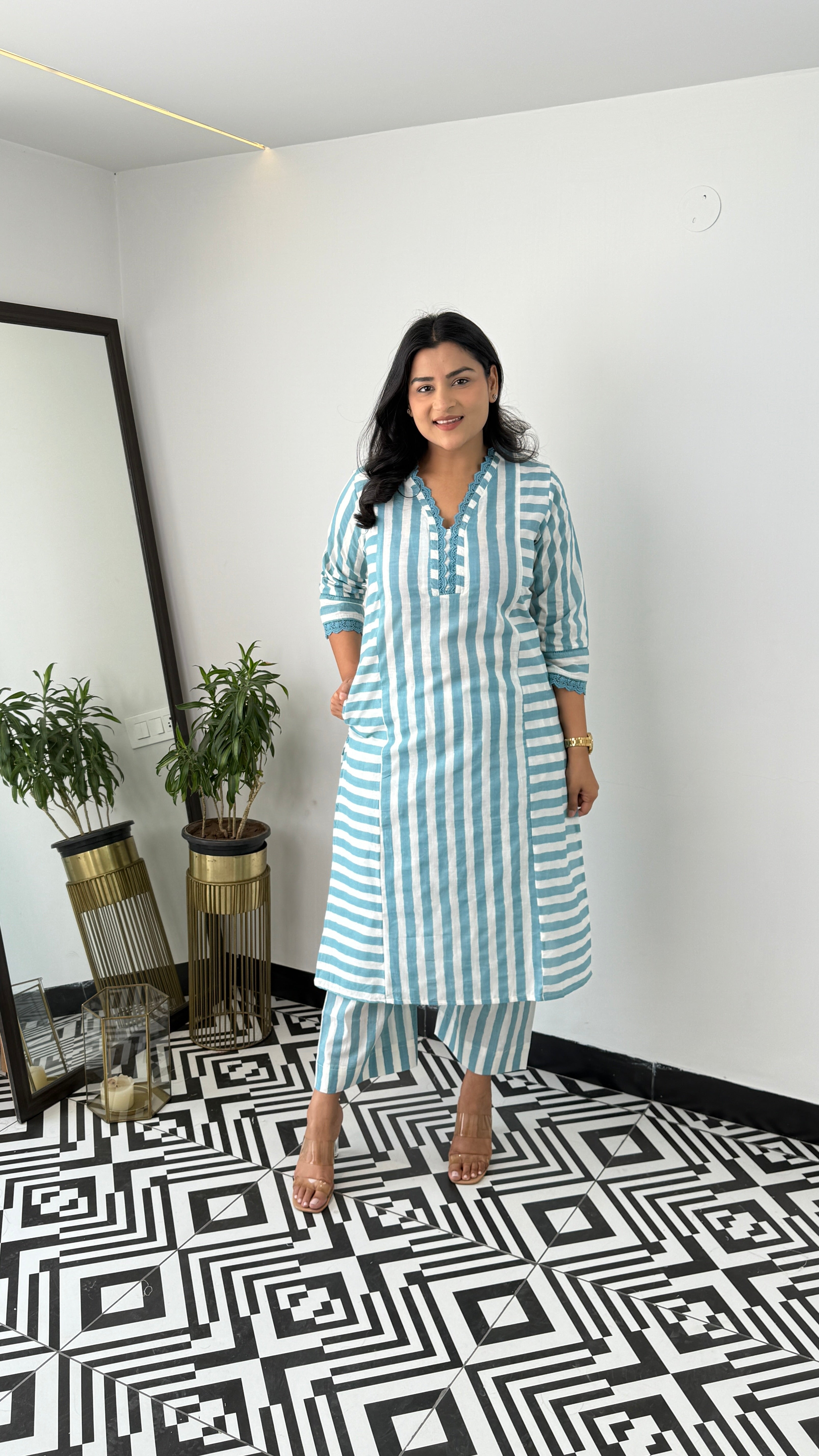 Stripes Blue V-Neck Kurta Pants
