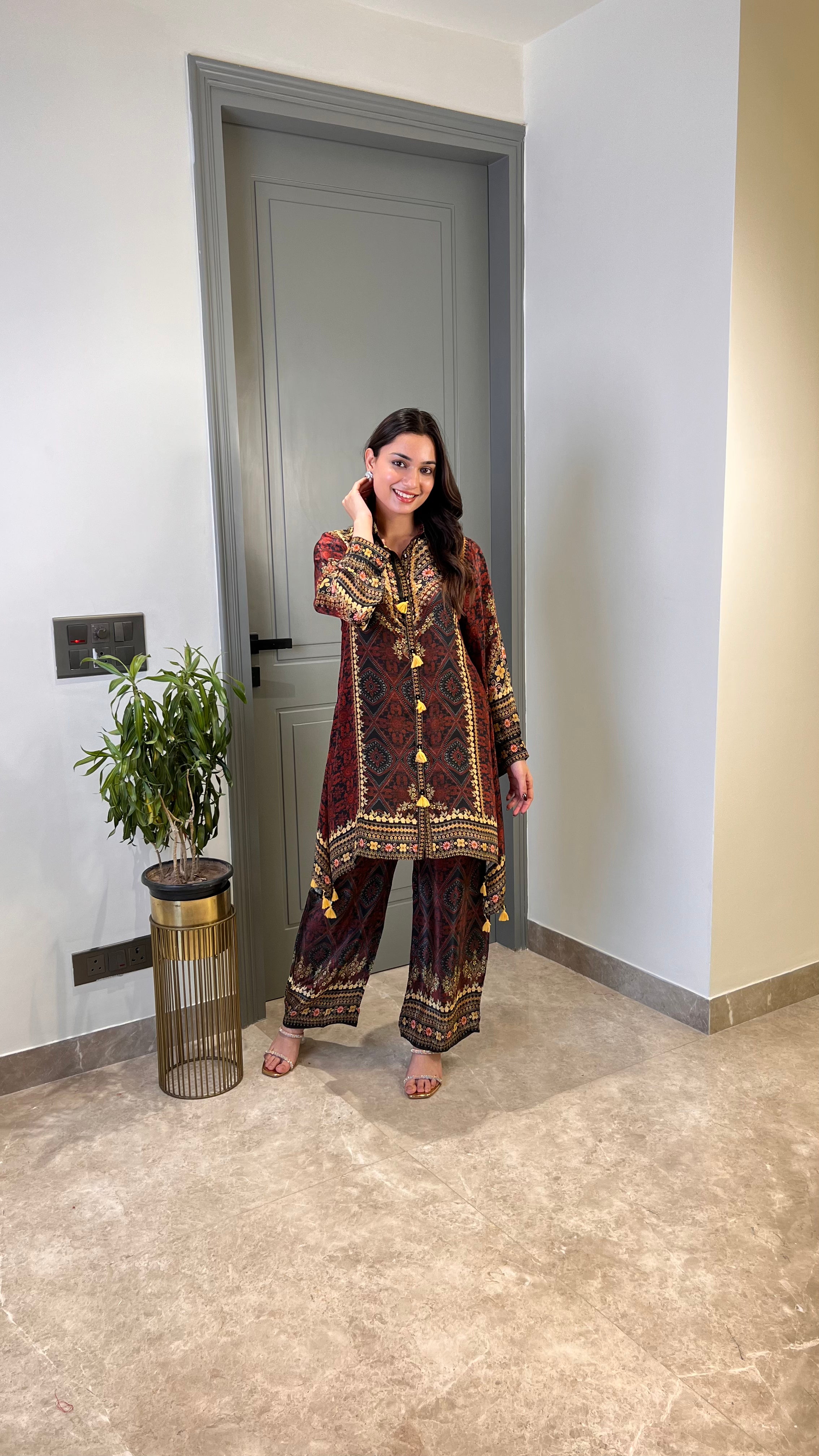 Black and Golden Crepe Cord Set 