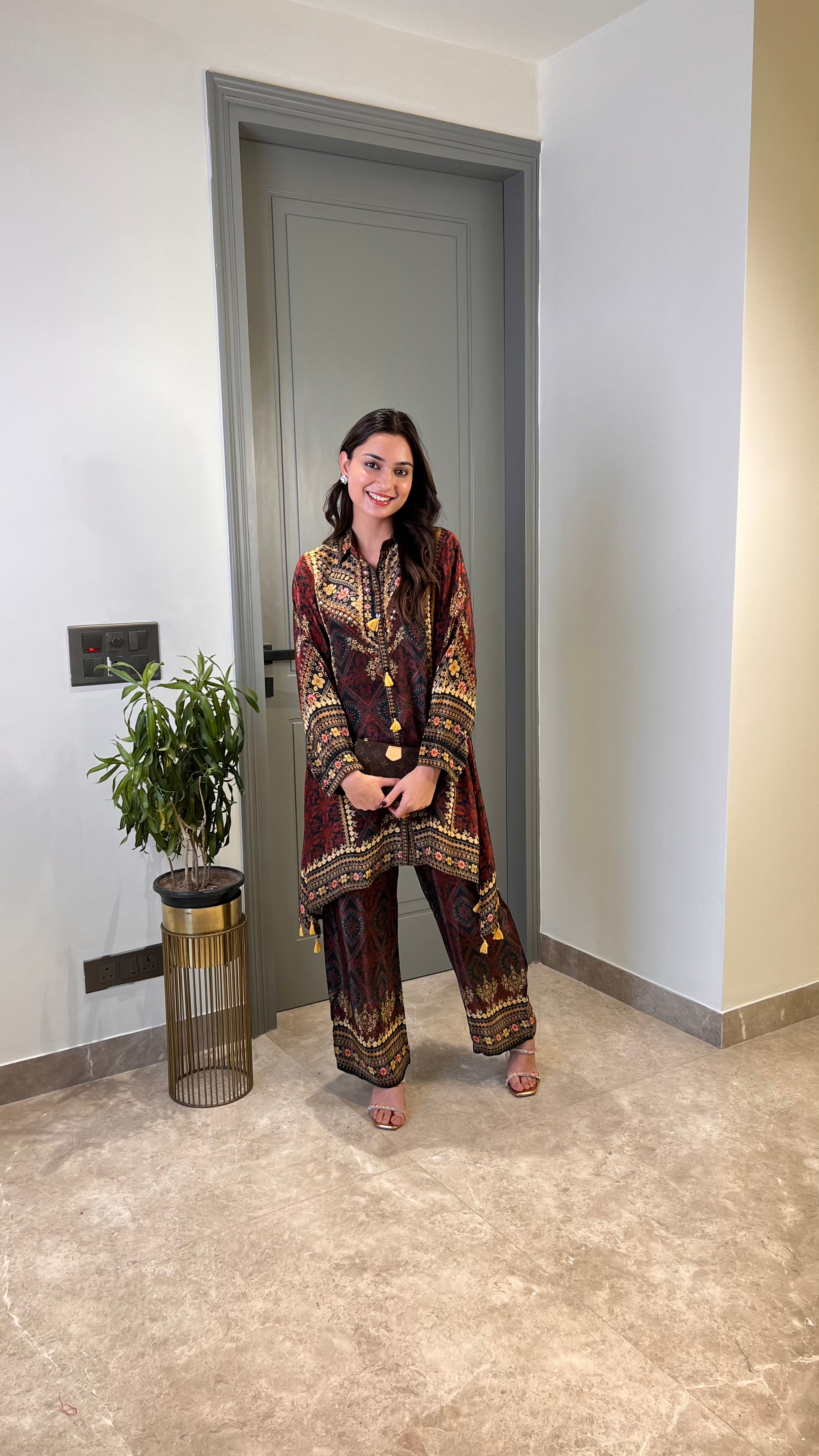 Black and Golden Crepe Cord Set 