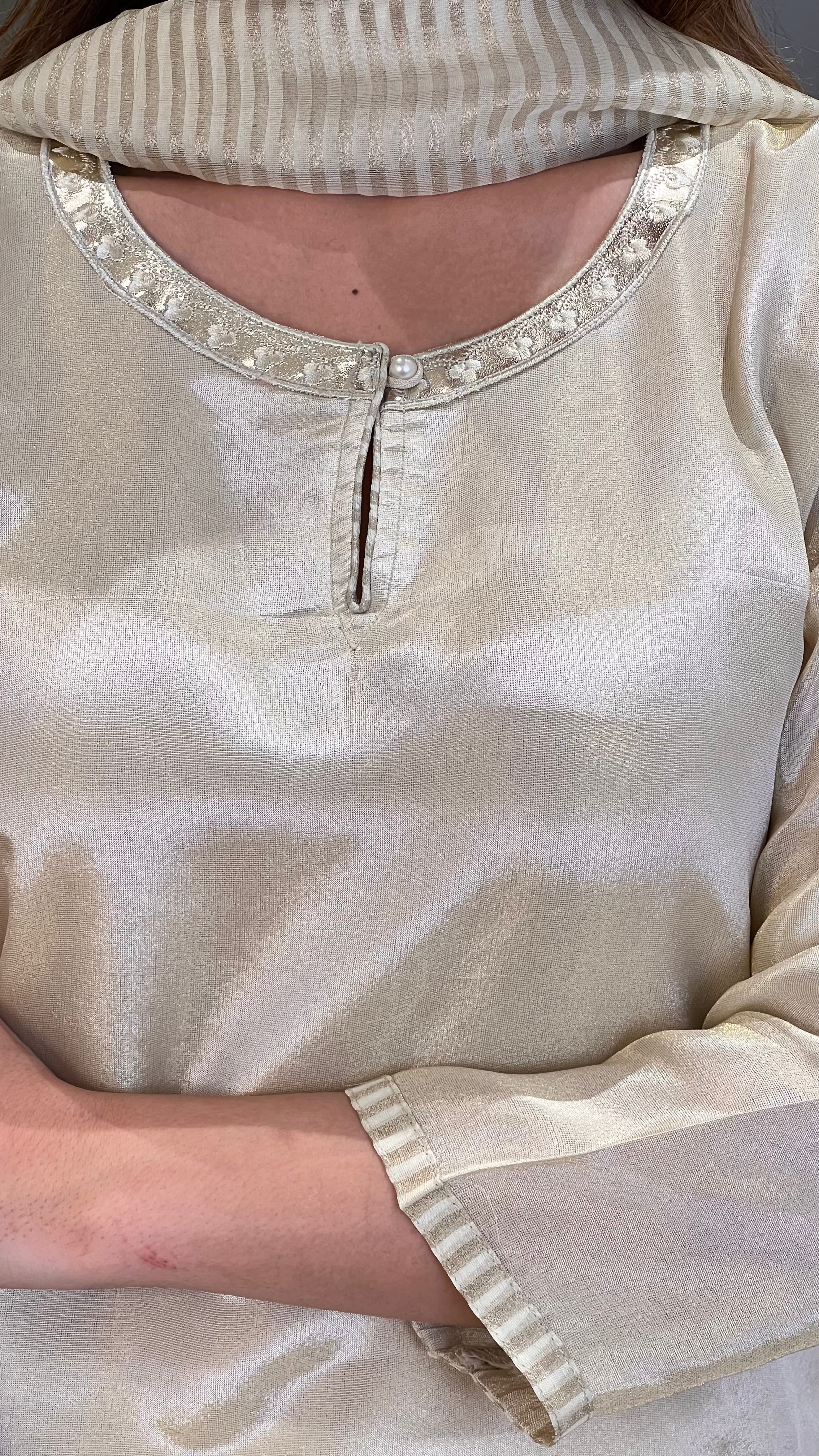 Tissue Ivory Farshi Suit Set