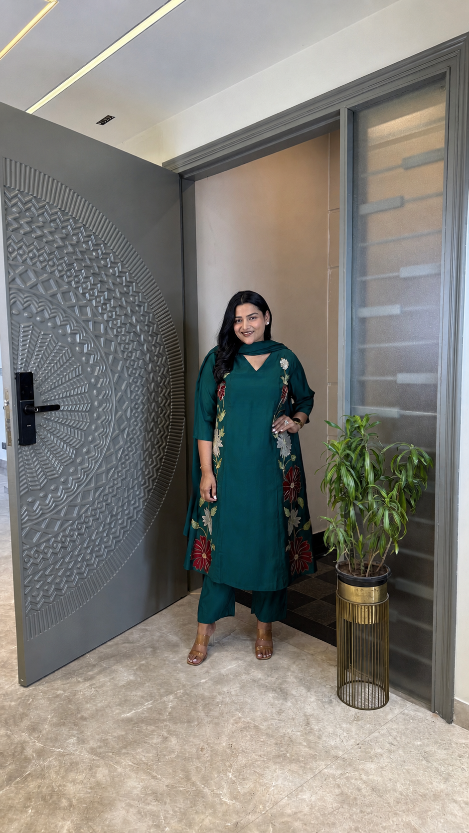 Rozi Teal Suit  Set shrisa.in