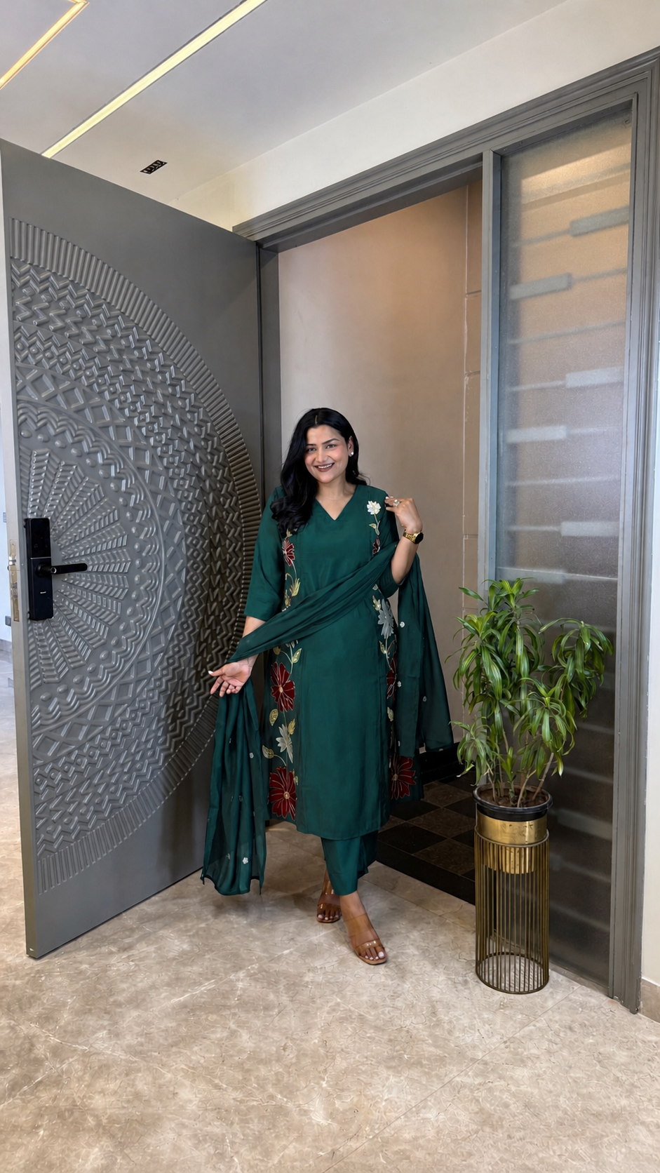 Rozi Teal Suit  Set shrisa.in