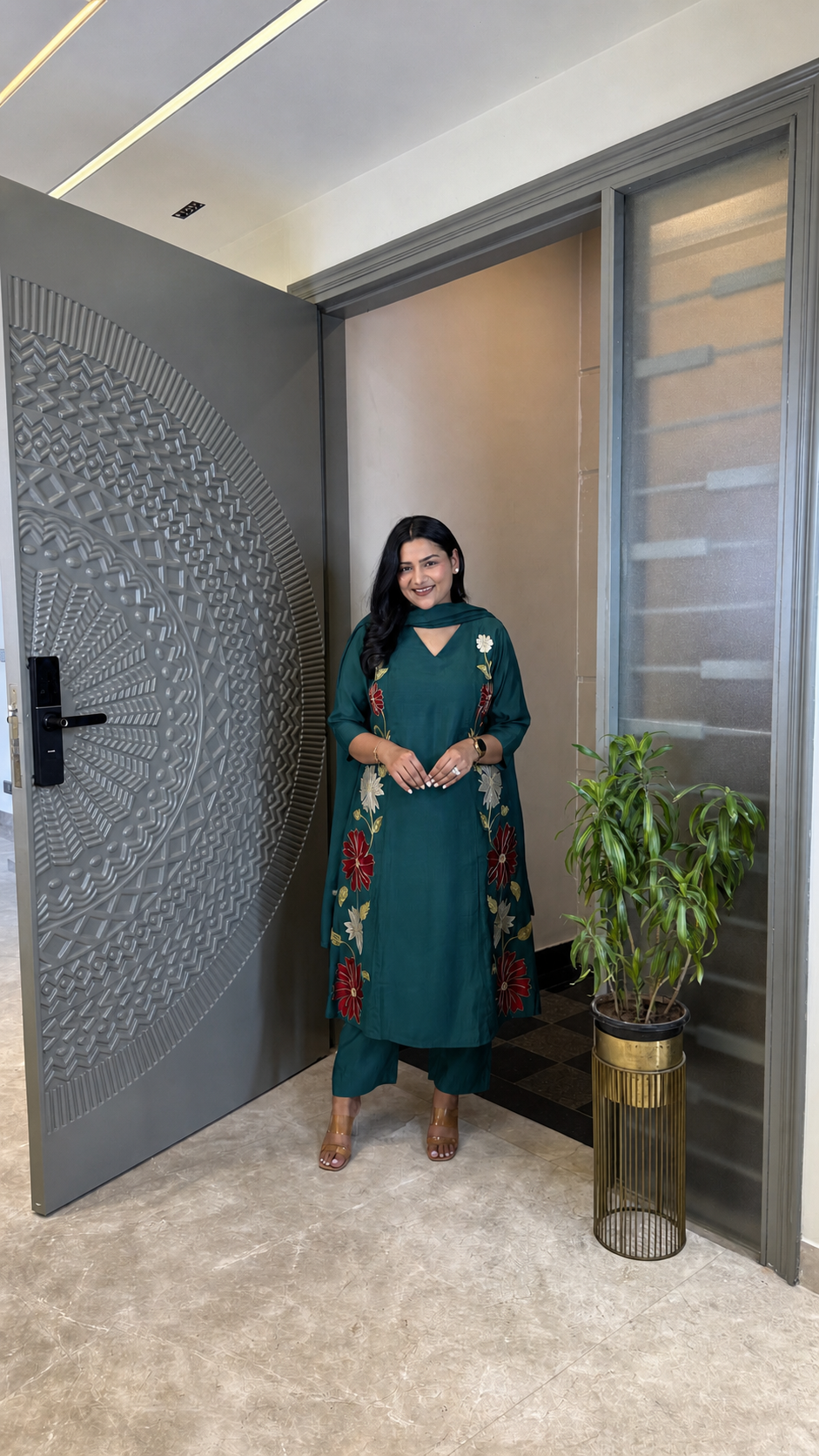 Rozi Teal Suit  Set shrisa.in