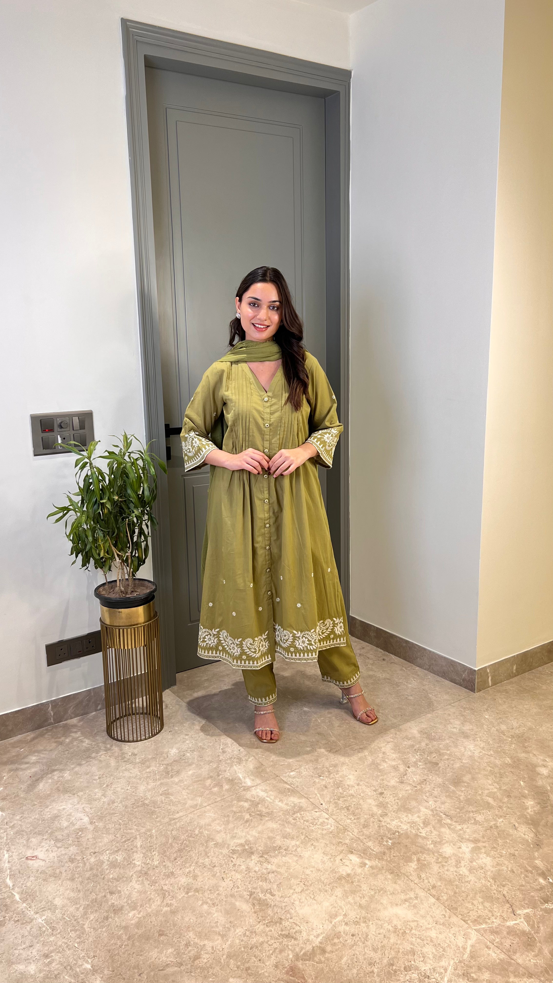 Central Green Suit Set