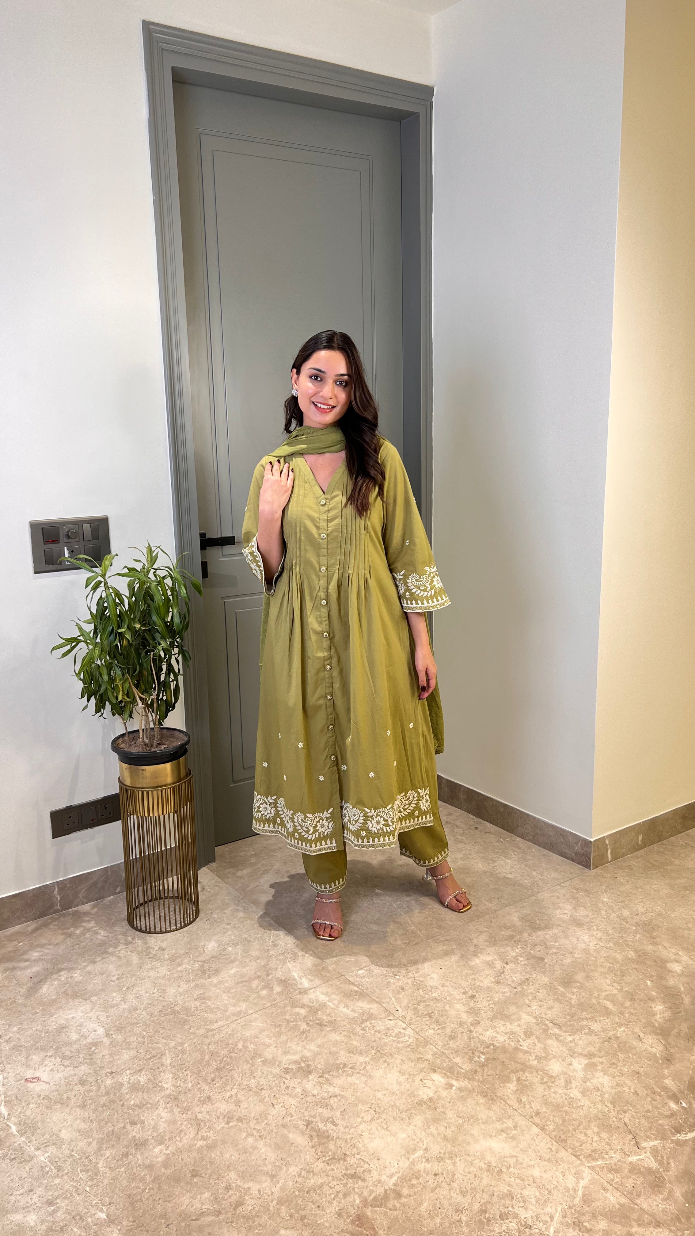 Central Green Suit Set