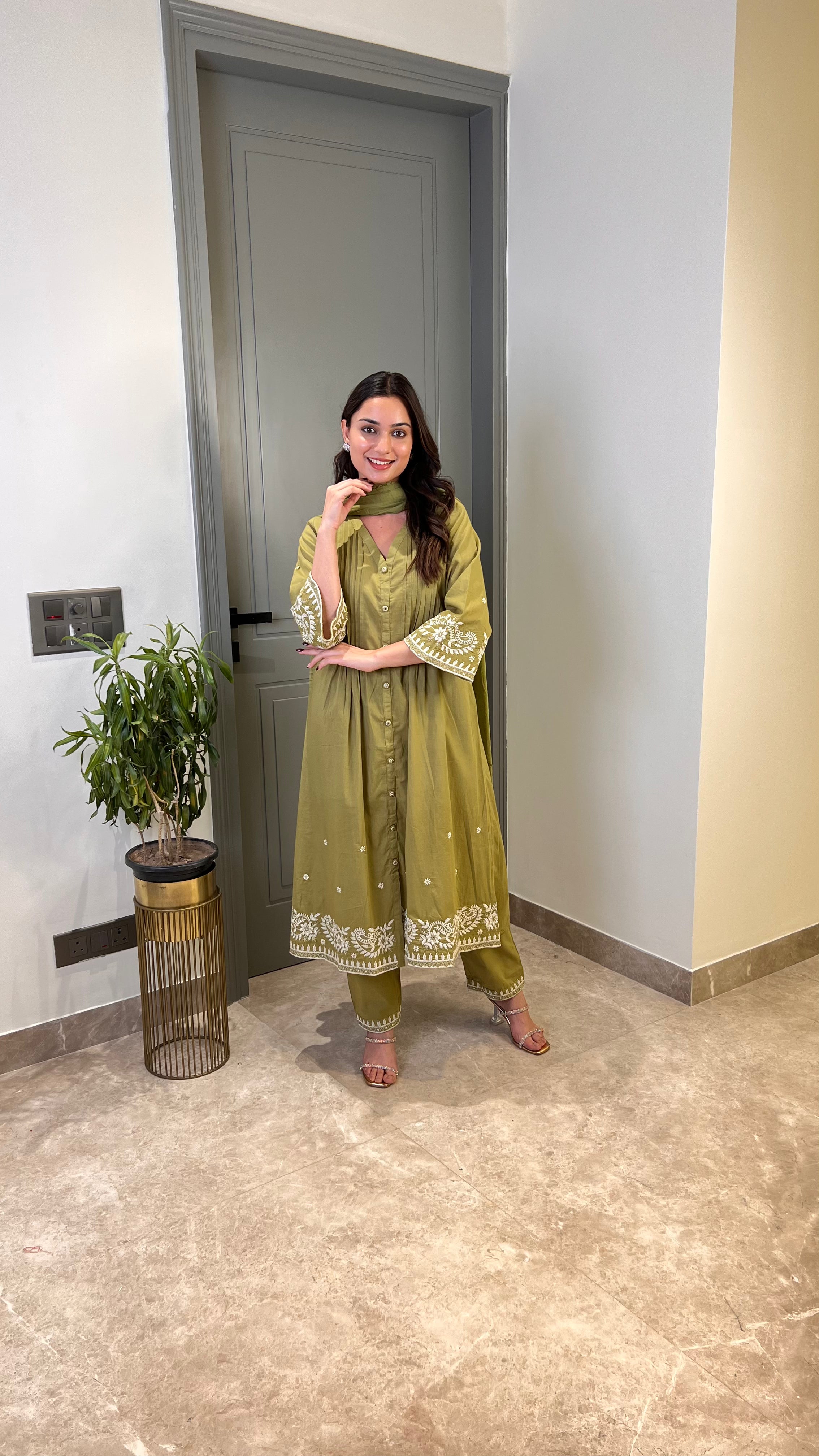 Central Green Suit Set