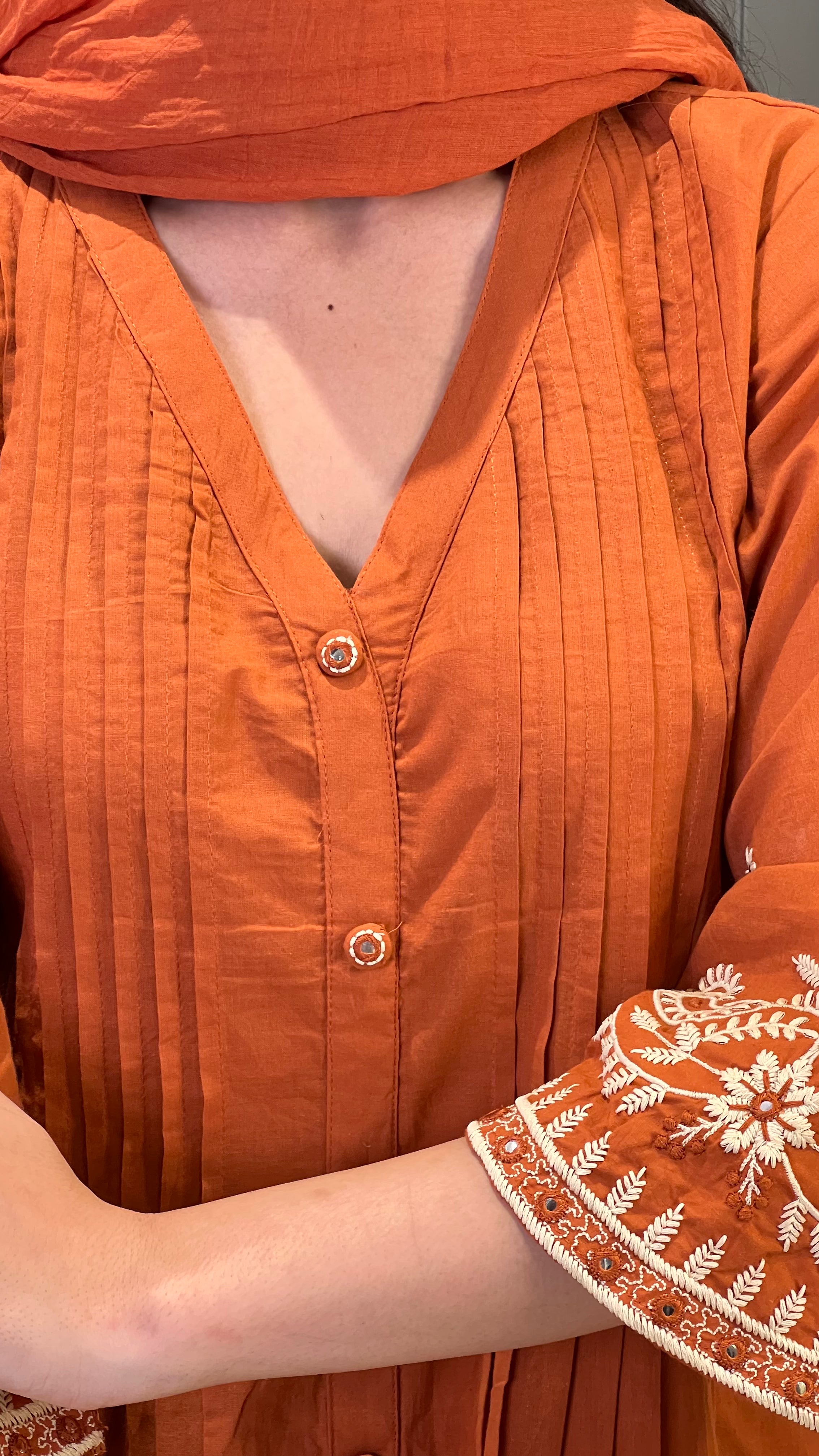 Central Rust Suit Set