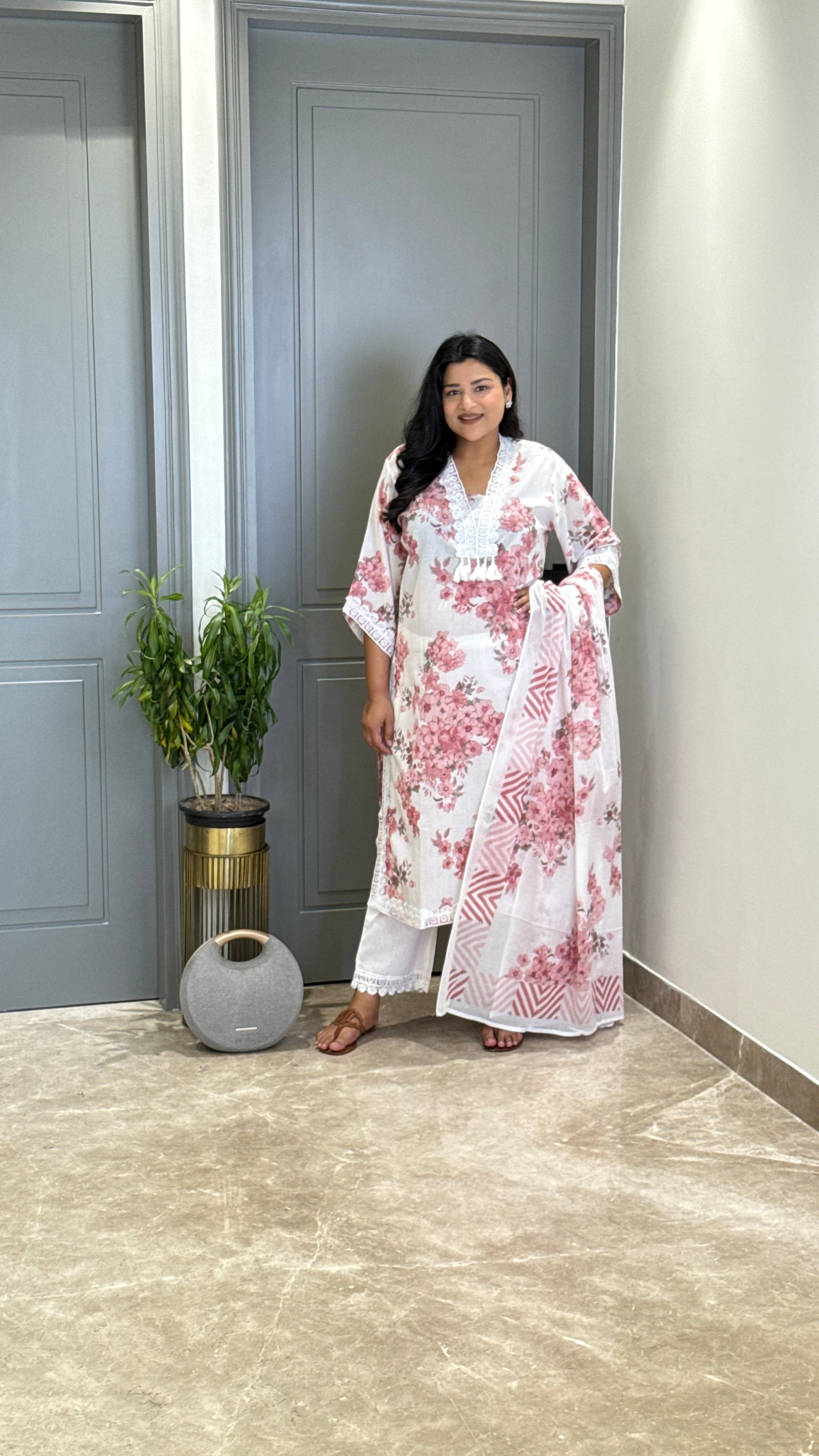 Pink & White Lacework Suit Set