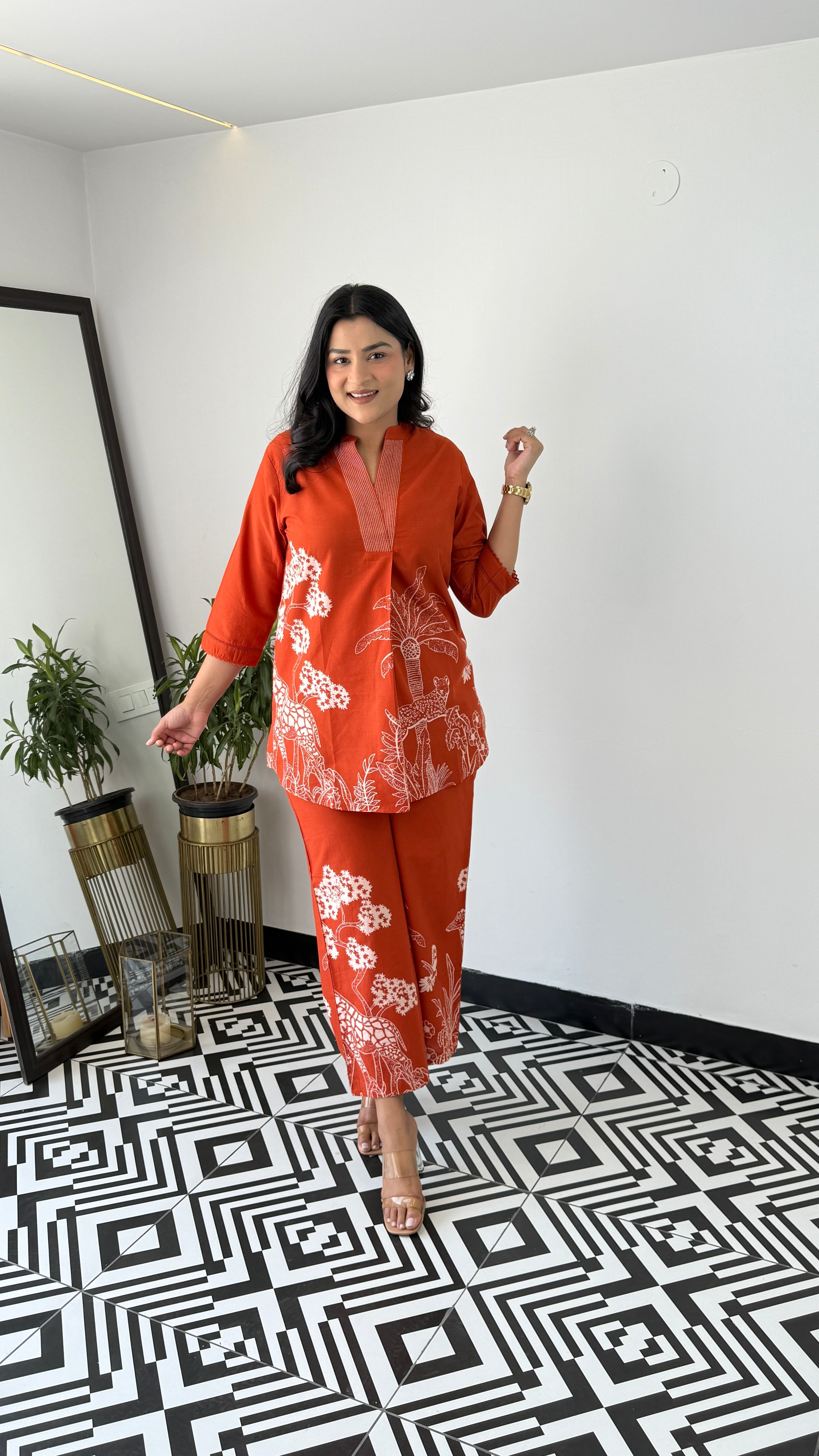 ⁠Tropical Rust Cord Set