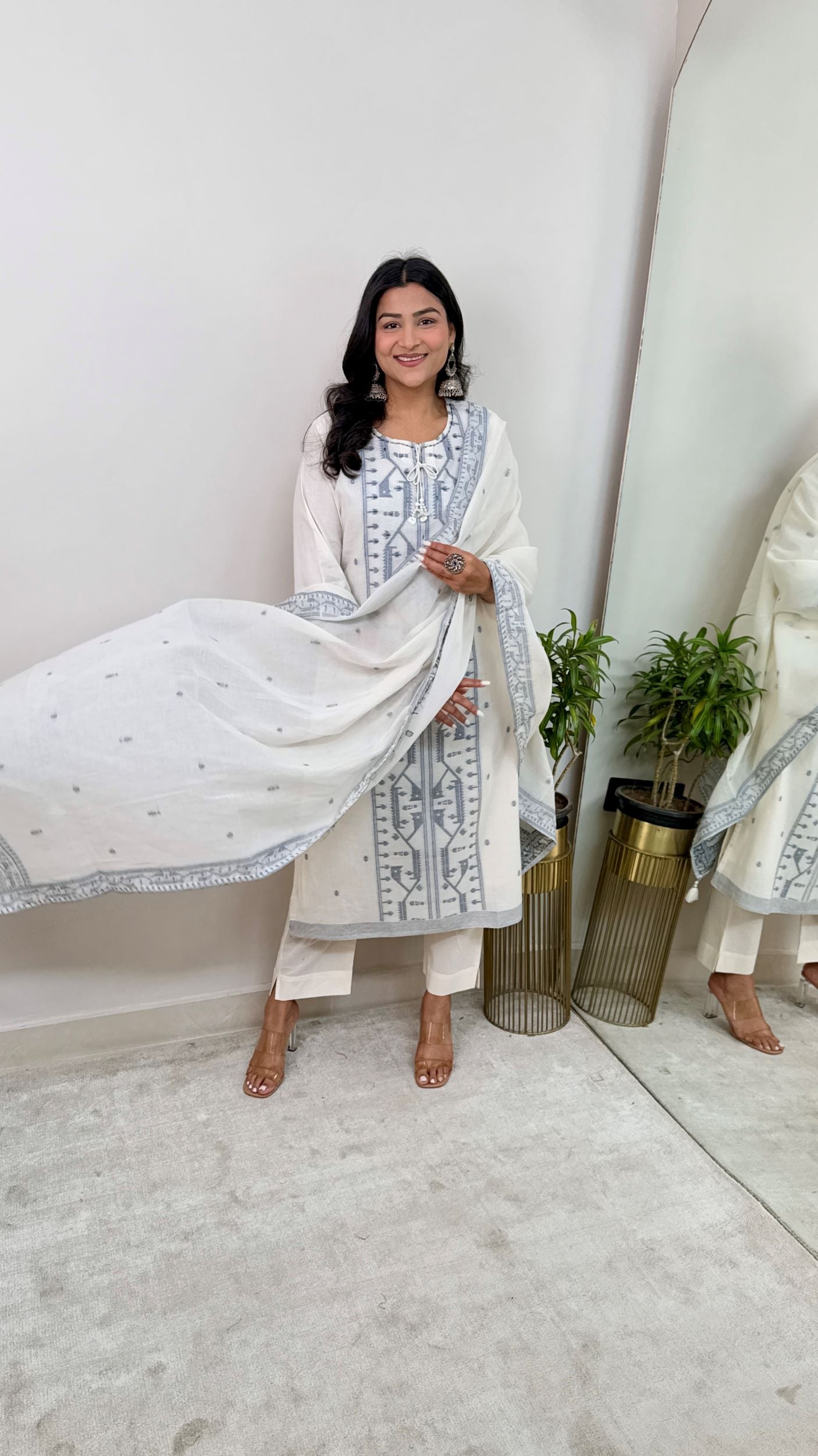Jamdani Pearl Suit Set