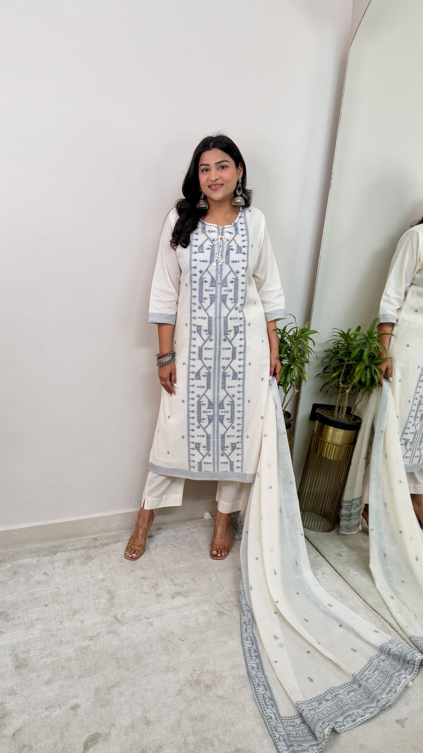 Jamdani Pearl Suit Set