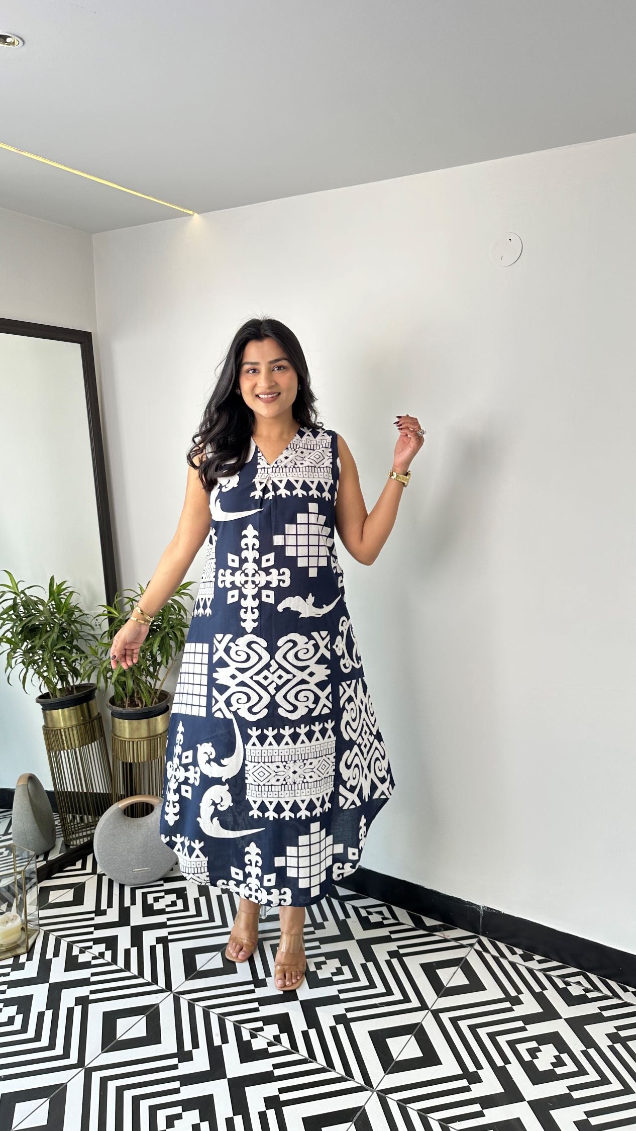 Sleeveless Vintage Navy Blue Kurta Pants