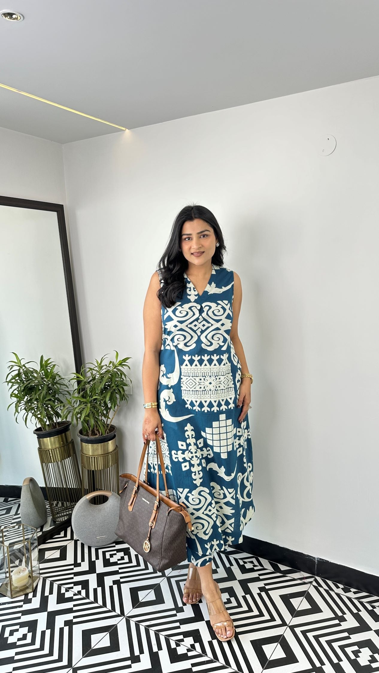 Sleeveless Vintage Teal Blue Kurta Pants