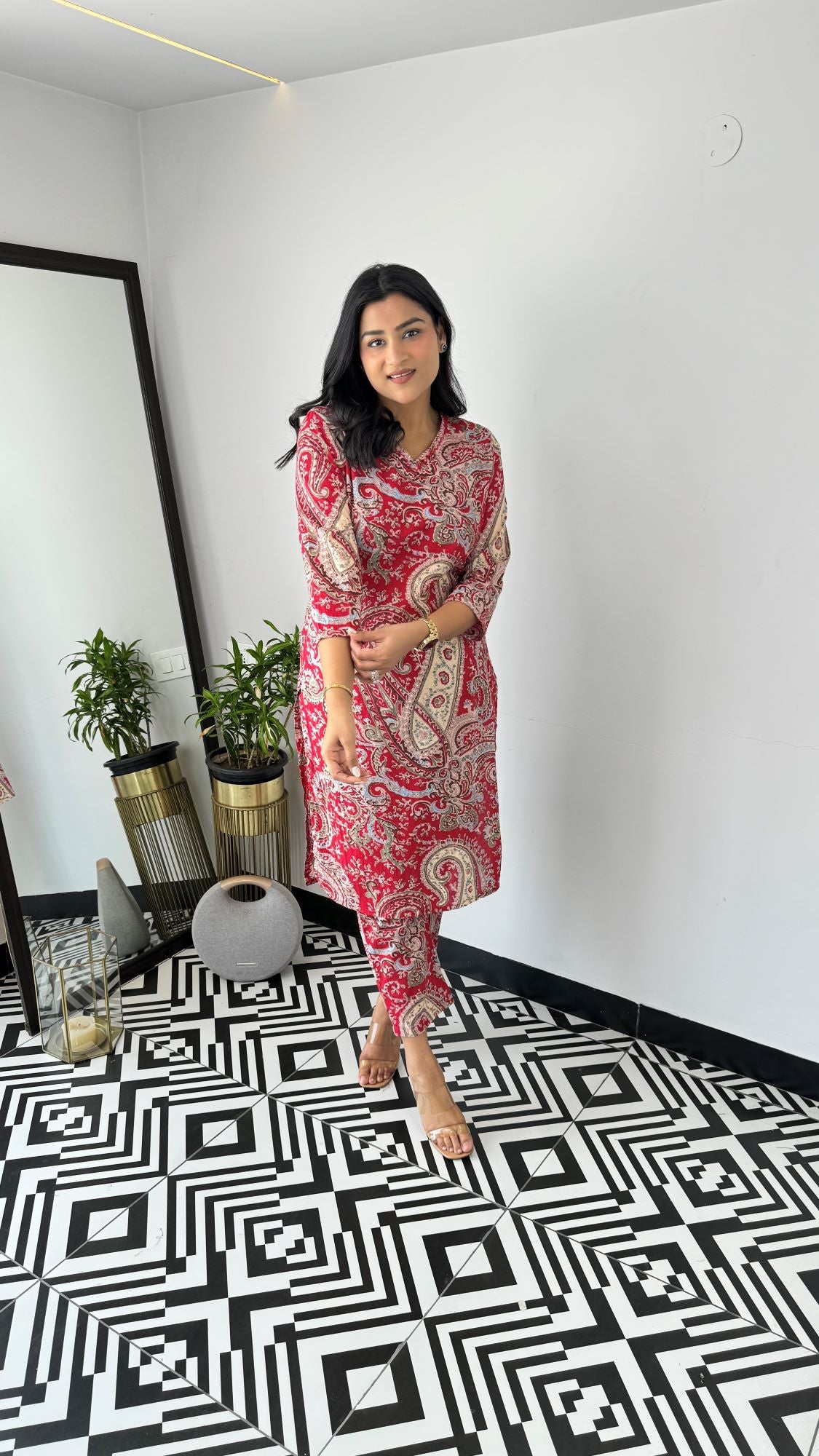 Turkish Maroon V-Neck Kurta Set