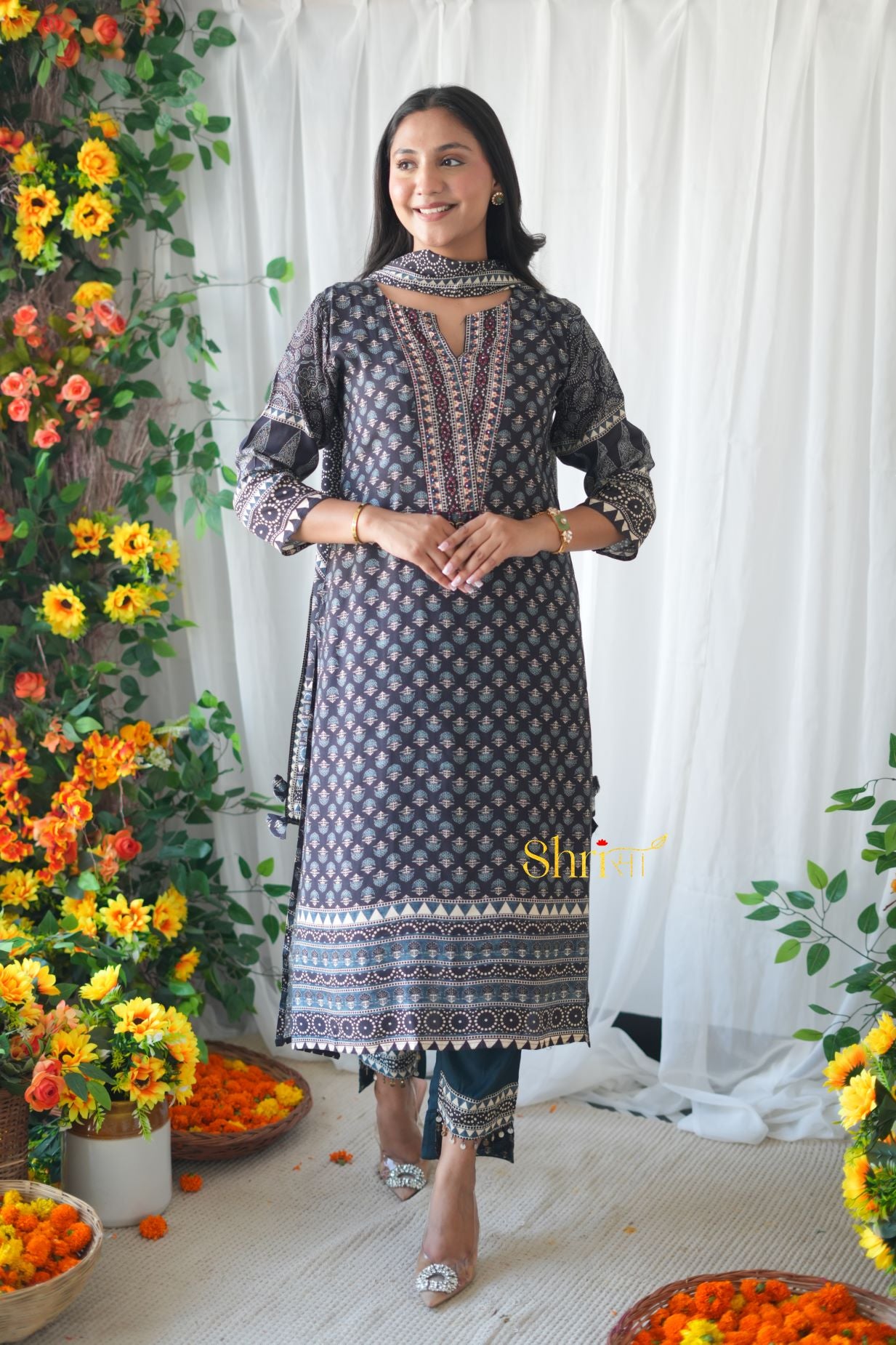 Zainab Suit Set