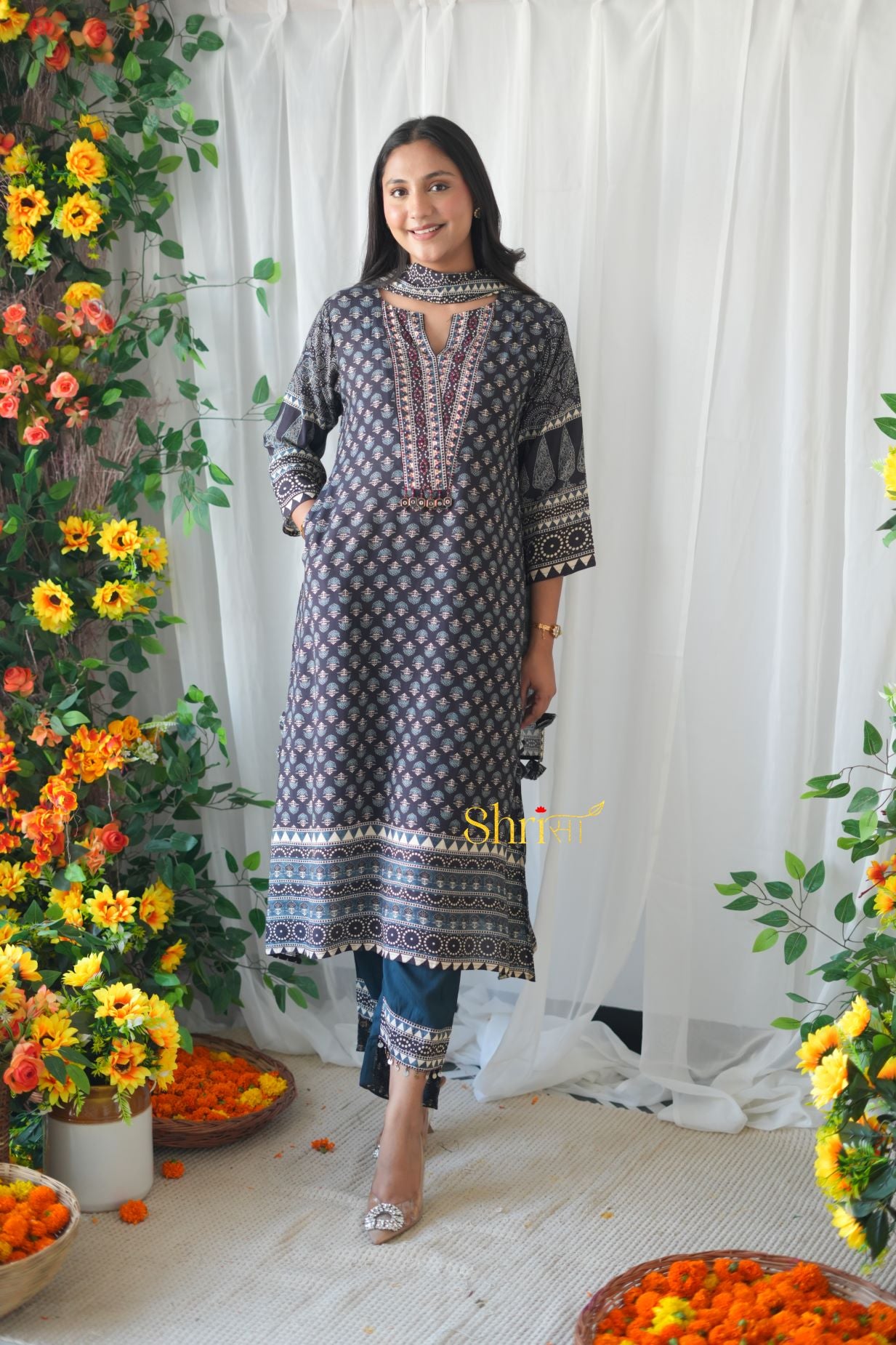 Zainab Suit Set
