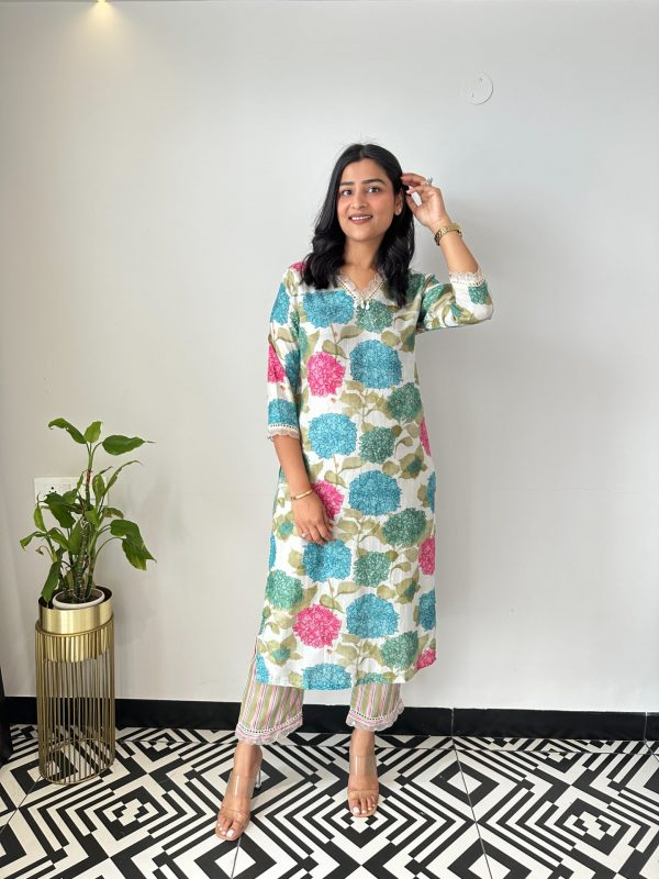 White Floral Muslin Kurta Set - Image 2