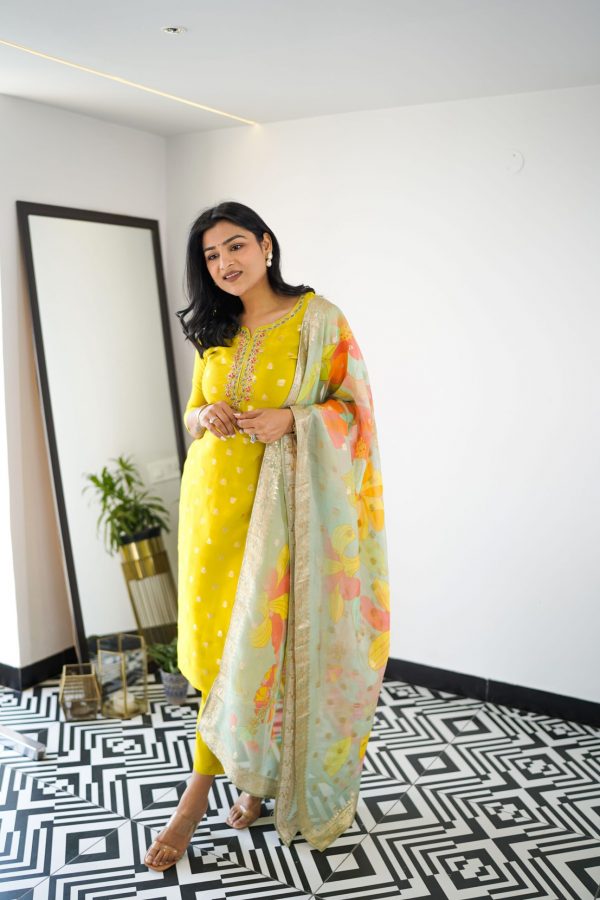 Banarasi Suit Set - Image 2